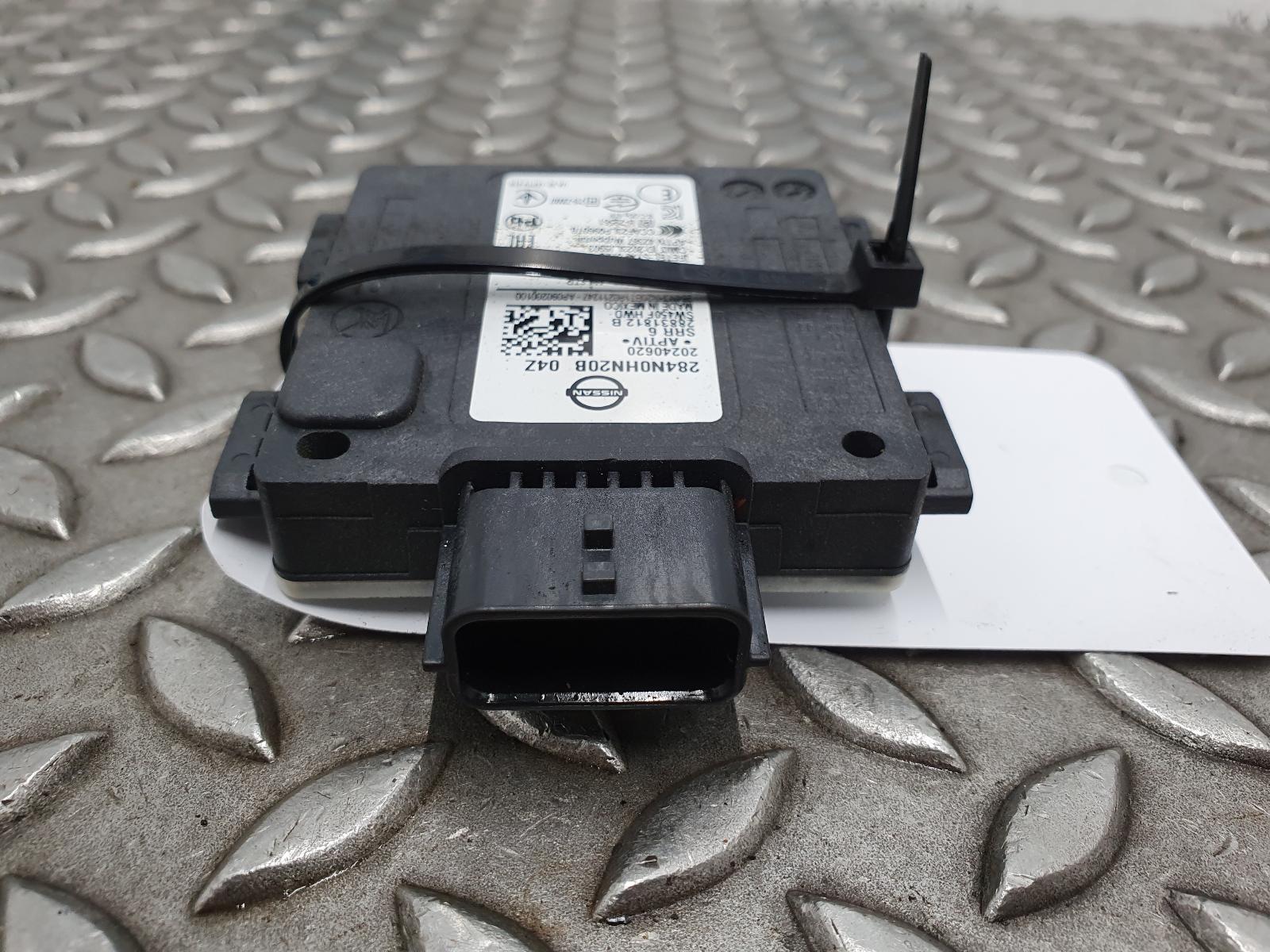 Bekijk Auto-onderdeel SENSOR RADAR NISSAN QASHQAI 2024