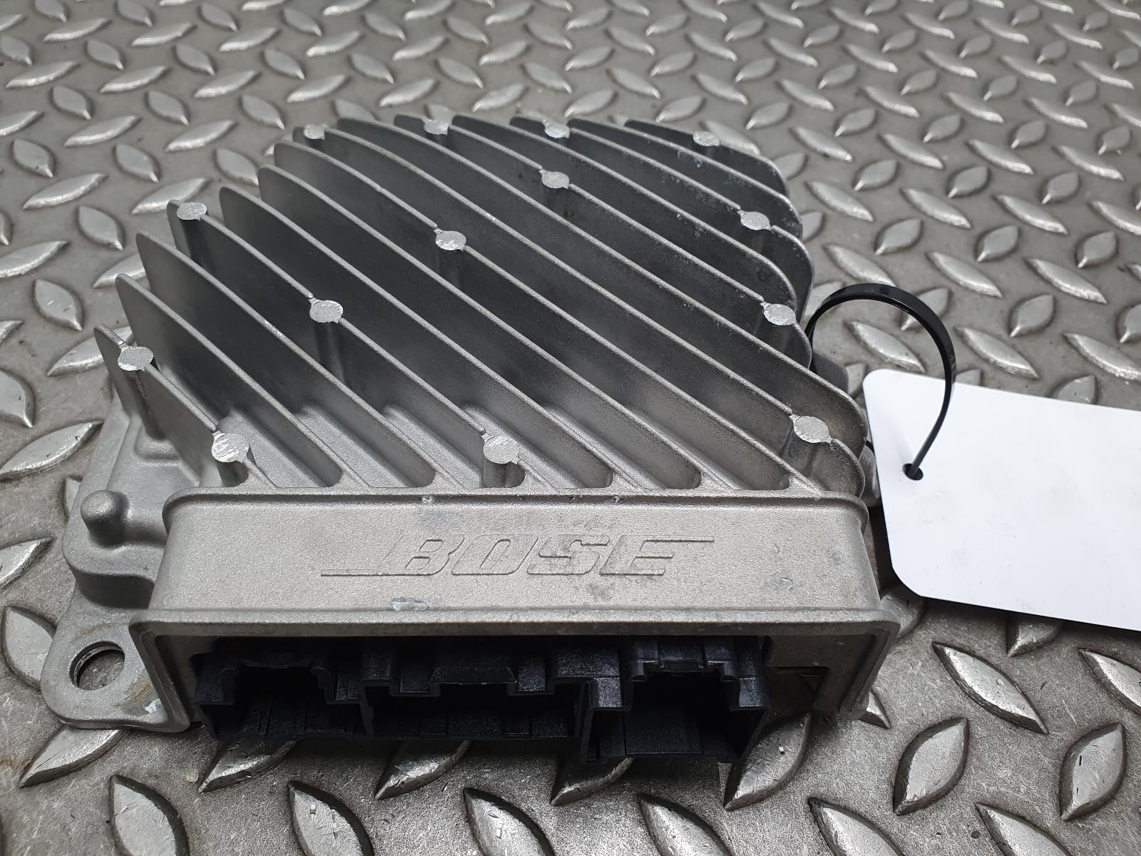 Bekijk Auto-onderdeel VERSTERKER UNIT AUDIO NISSAN QASHQAI 2024