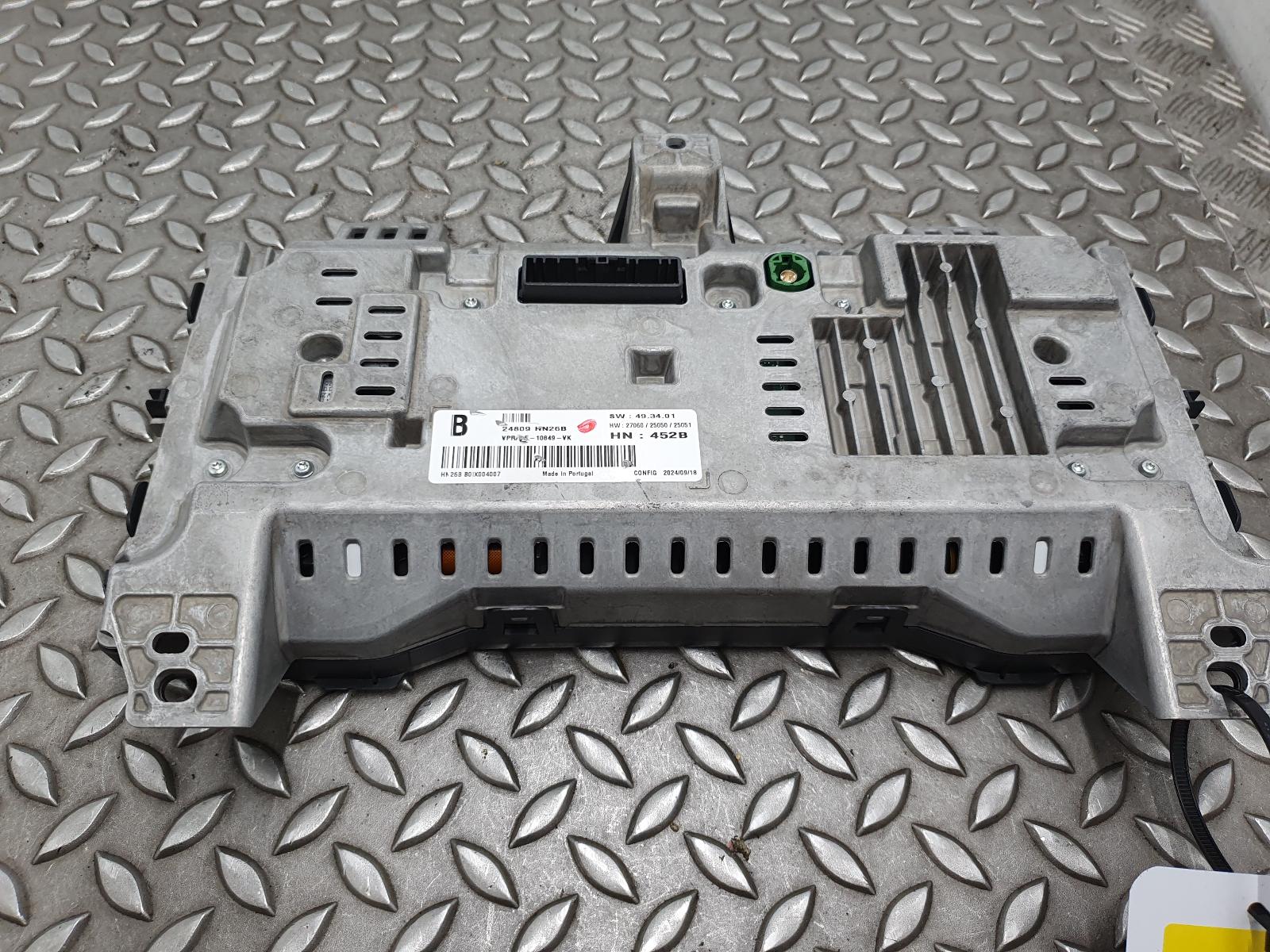 2024 NISSAN QASHQAI KLOKKENPANEEL View Auto part KLOKKENPANEEL NISSAN QASHQAI 2024