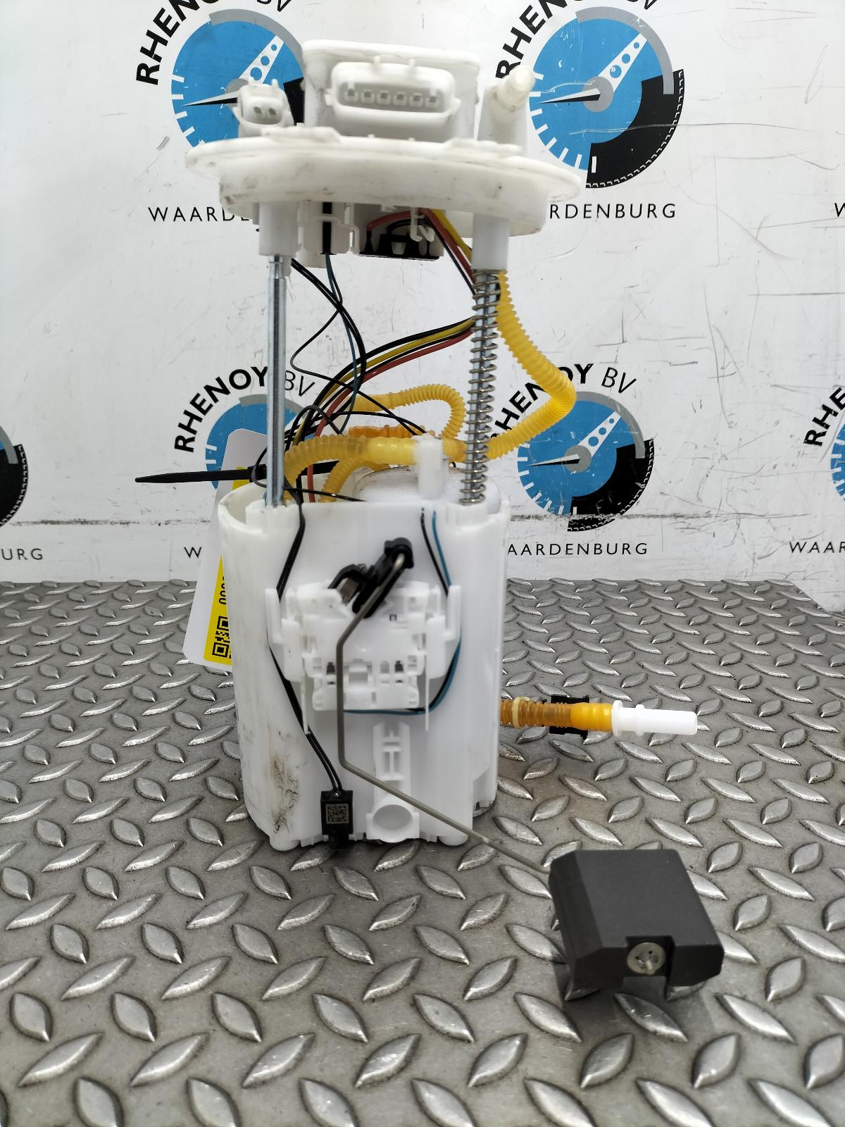 Bekijk Auto-onderdeel BRANDSTOF POMP (IN TANK)  NISSAN QASHQAI 2024