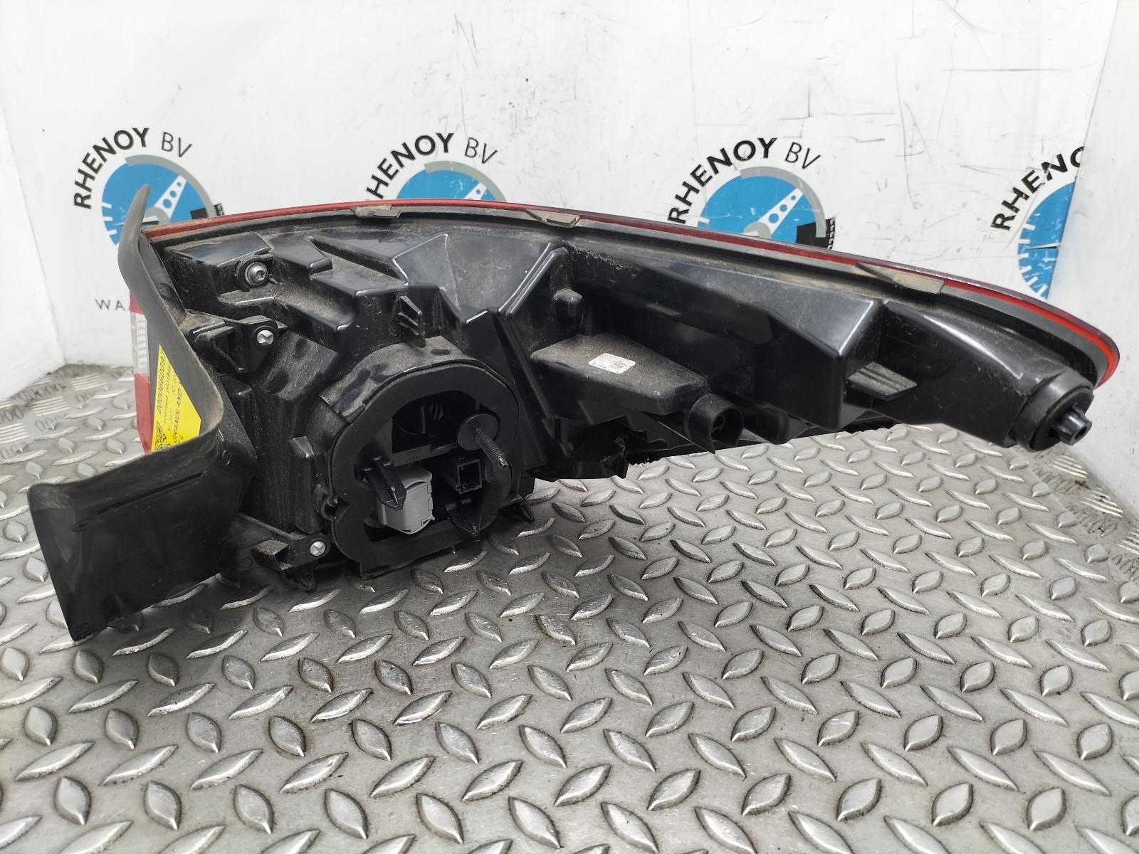 Bekijk Auto-onderdeel ACHTERLICHT L OPEL / VAUXHALL GRANDLAND X 2021