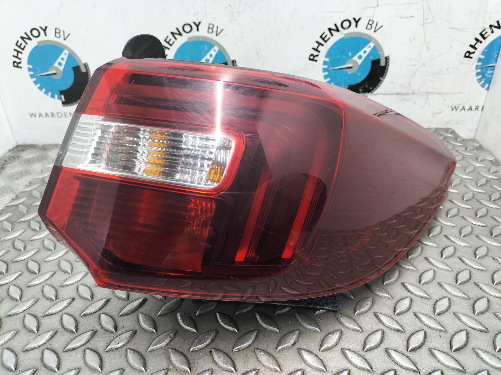 Bekijk Auto-onderdeel ACHTERLICHT R OPEL / VAUXHALL GRANDLAND X 2021