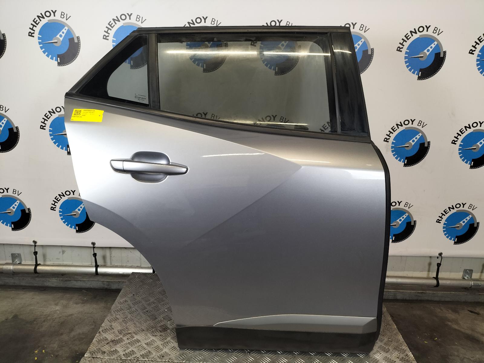 Bekijk Auto-onderdeel PORTIER RA  PEUGEOT 2008 2023
