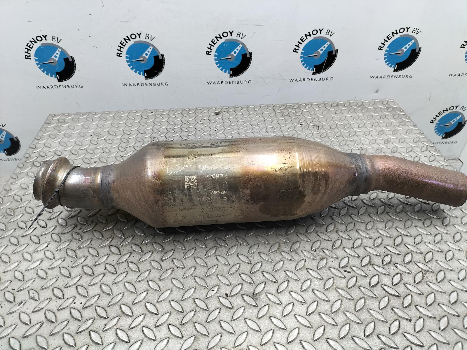 Bekijk Auto-onderdeel KATALYSATOR FORD KUGA 2024