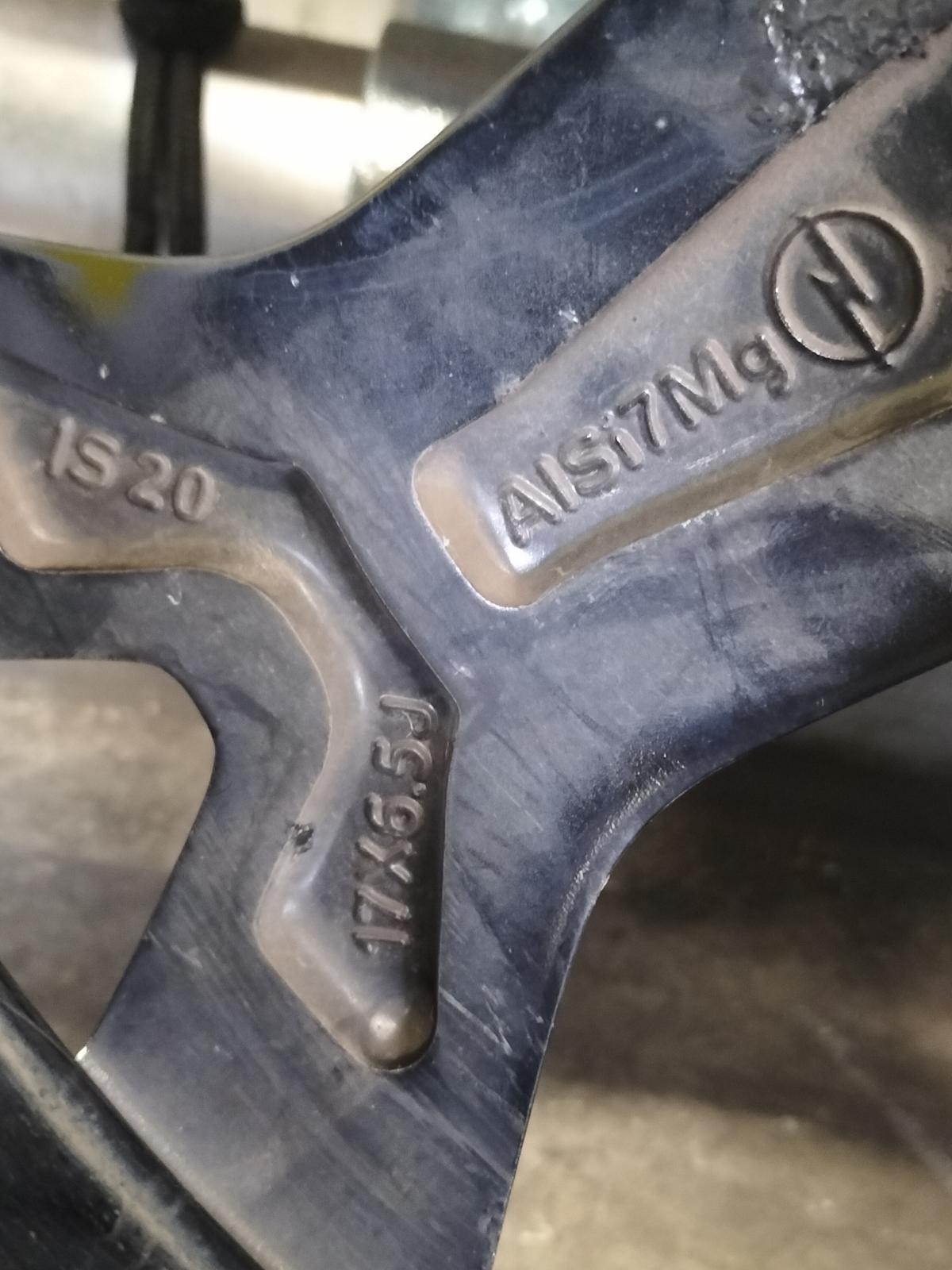 2023 OPEL / VAUXHALL CROSSLAND VELG View Auto part VELG OPEL / VAUXHALL CROSSLAND 2023
