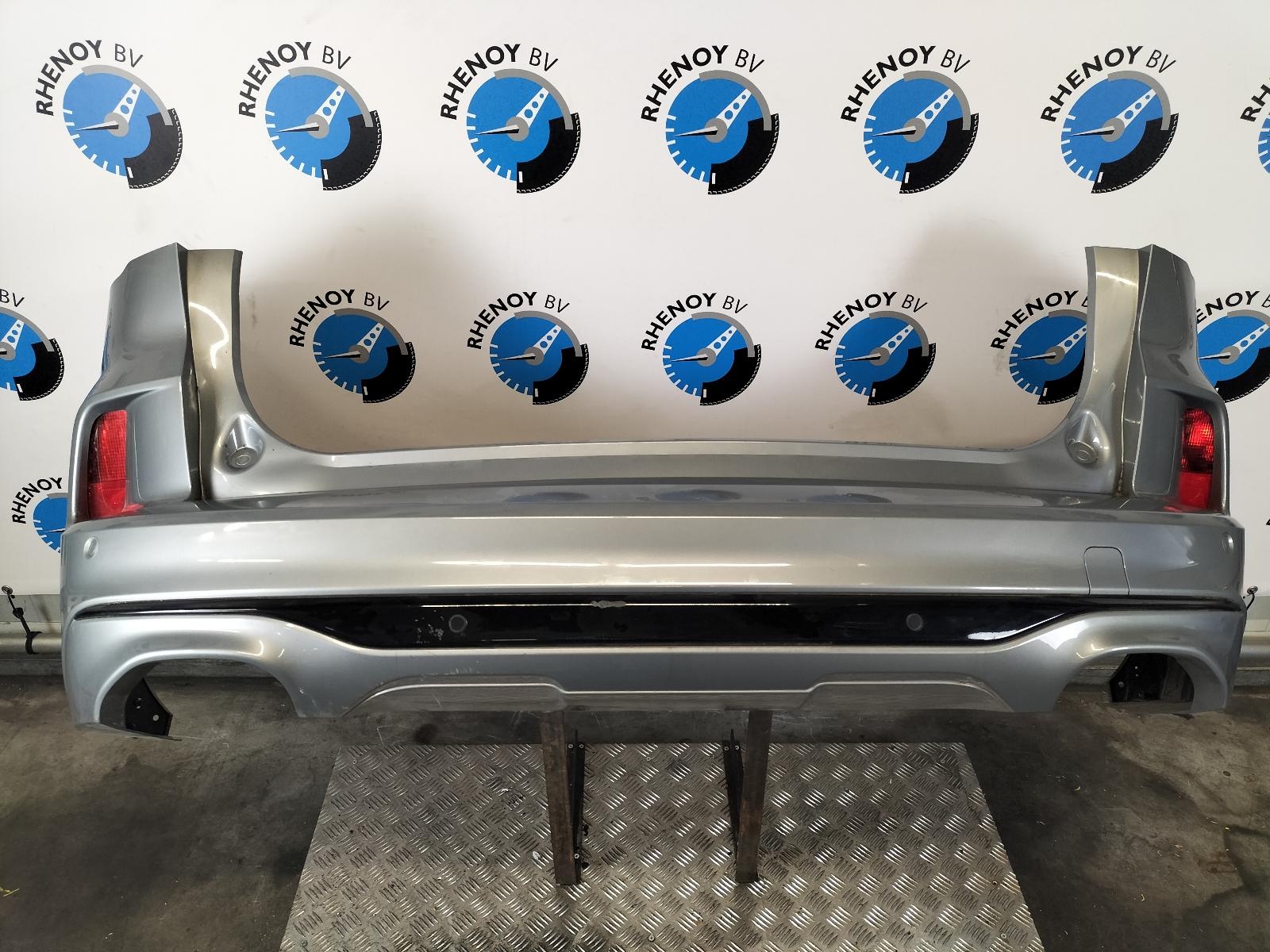 Bekijk Auto-onderdeel BUMPER ACHTER FORD KUGA 2024
