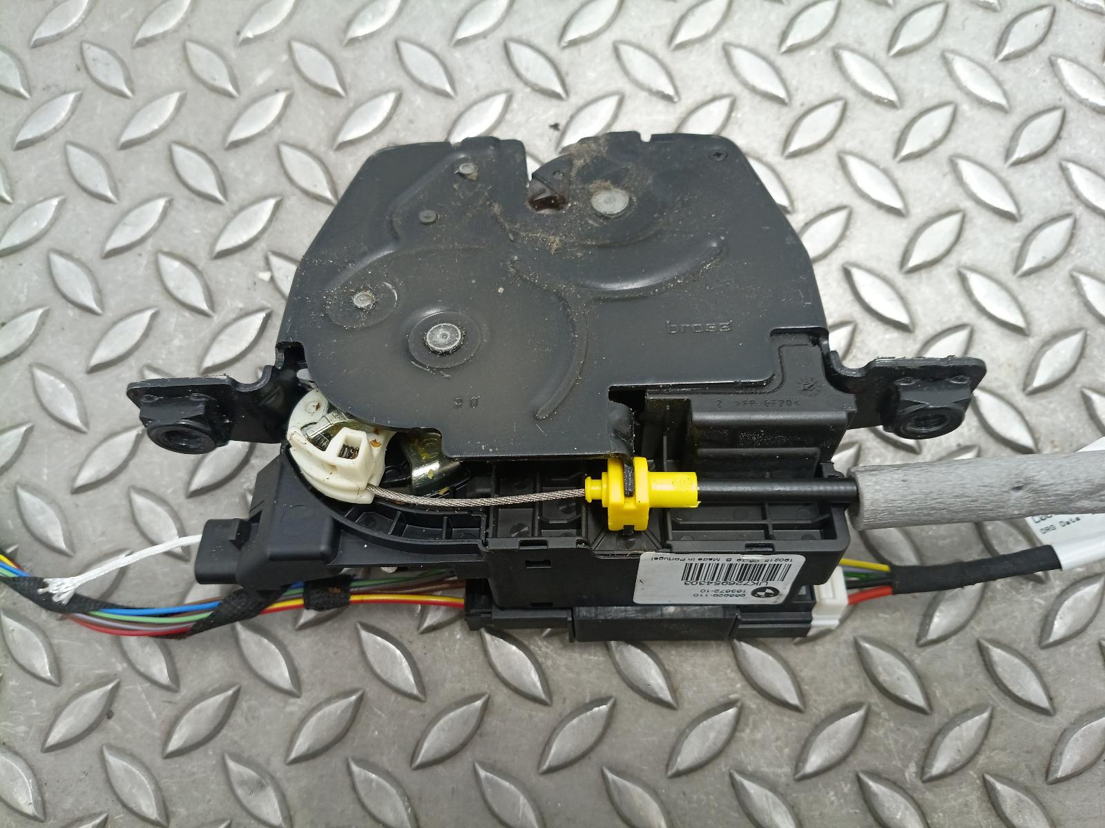2015 BMW 3 SERIES Bootlid/Tailgate Power Lift Motor View Auto part Bootlid/Tailgate Power Lift Motor BMW 3 SERIES 2015