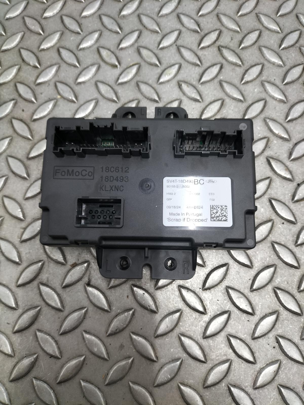 2024 FORD KUGA NAVIGATIE View Auto part NAVIGATIE FORD KUGA 2024