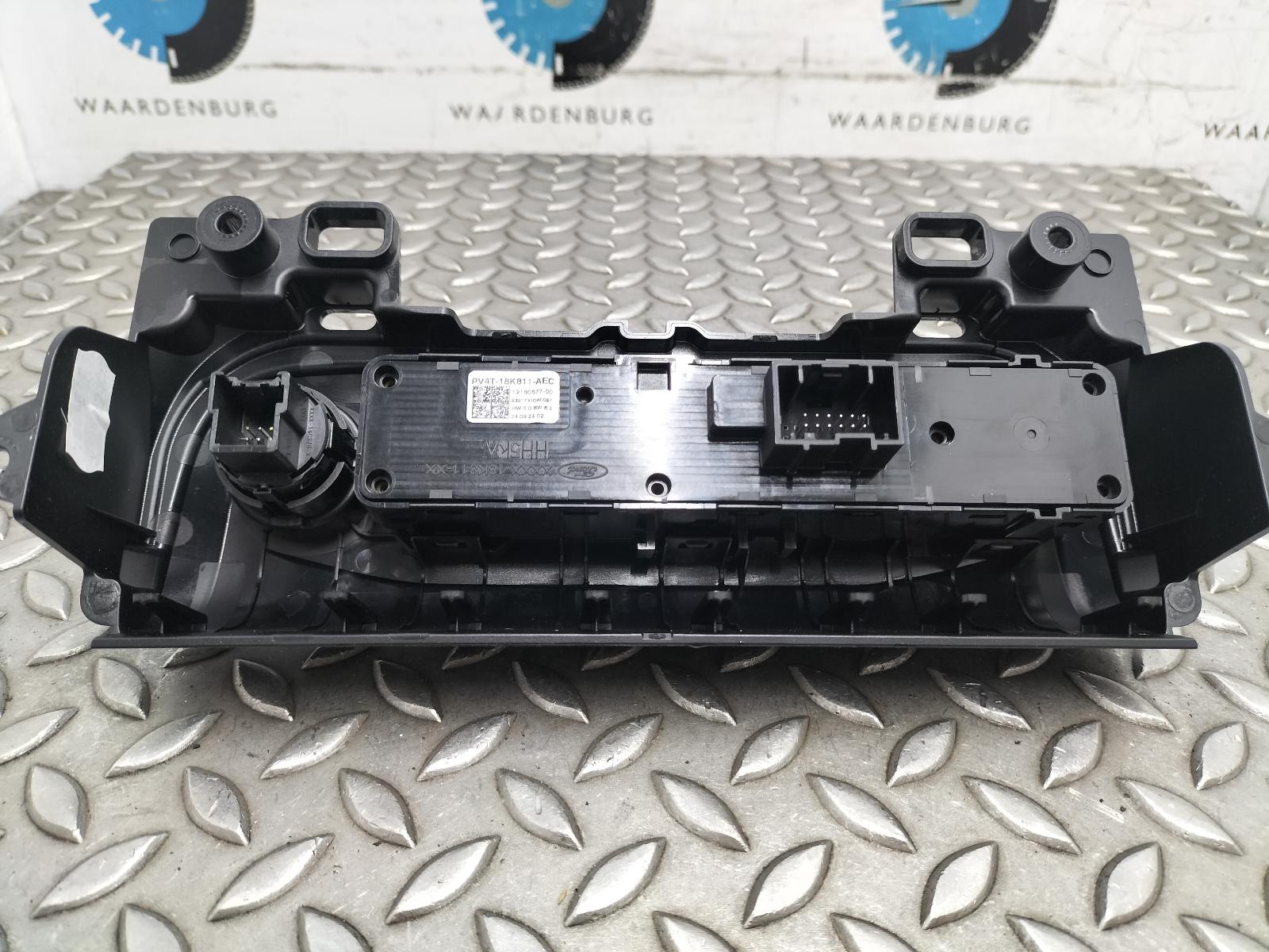 2024 FORD KUGA NAVIGATIE View Auto part NAVIGATIE FORD KUGA 2024
