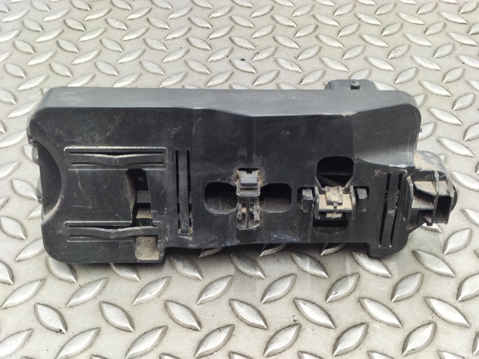 2024 FORD KUGA ZEKERINGKAST View Auto part ZEKERINGKAST FORD KUGA 2024