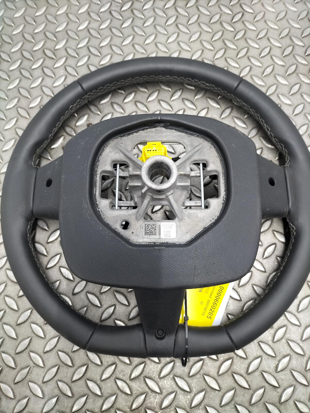 View Auto part STUURWIEL OPEL / VAUXHALL ASTRA 2023