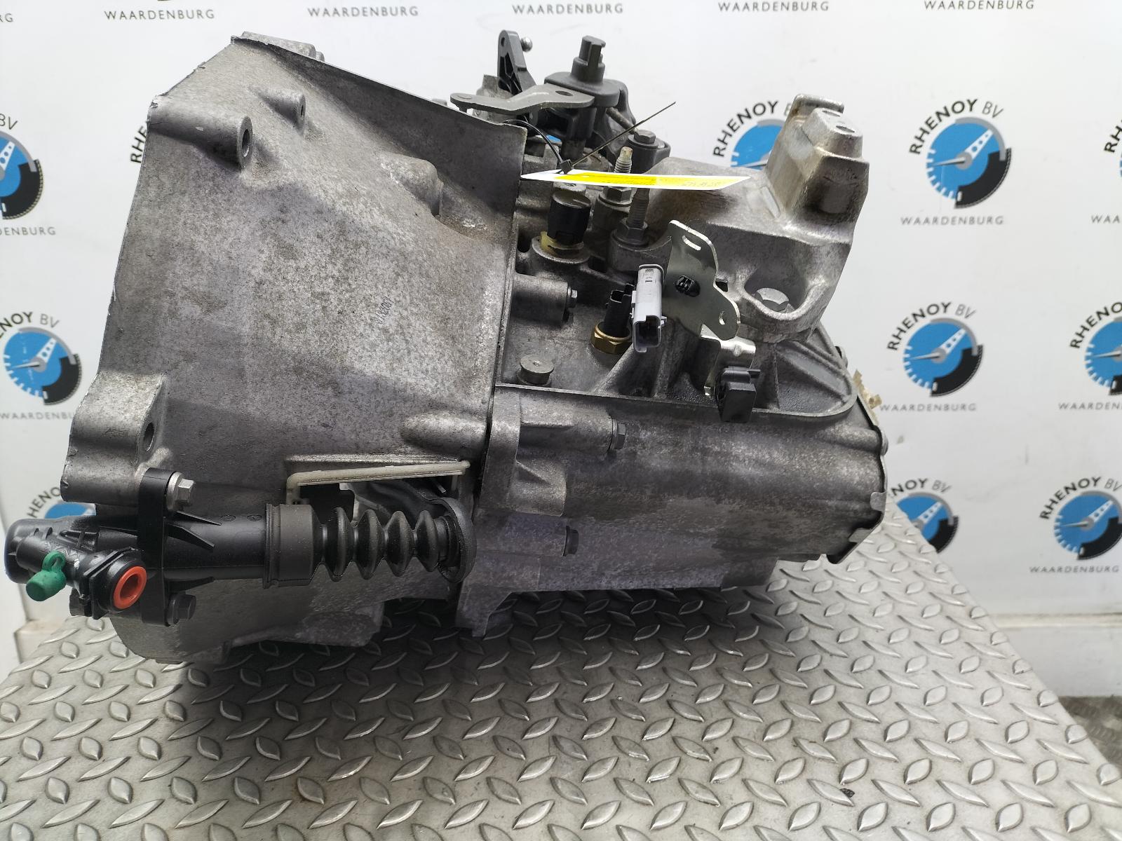 2023 OPEL / VAUXHALL ASTRA TRANSMISSIE / VERSNELLINGSBAK View Auto part TRANSMISSIE / VERSNELLINGSBAK OPEL / VAUXHALL ASTRA 2023