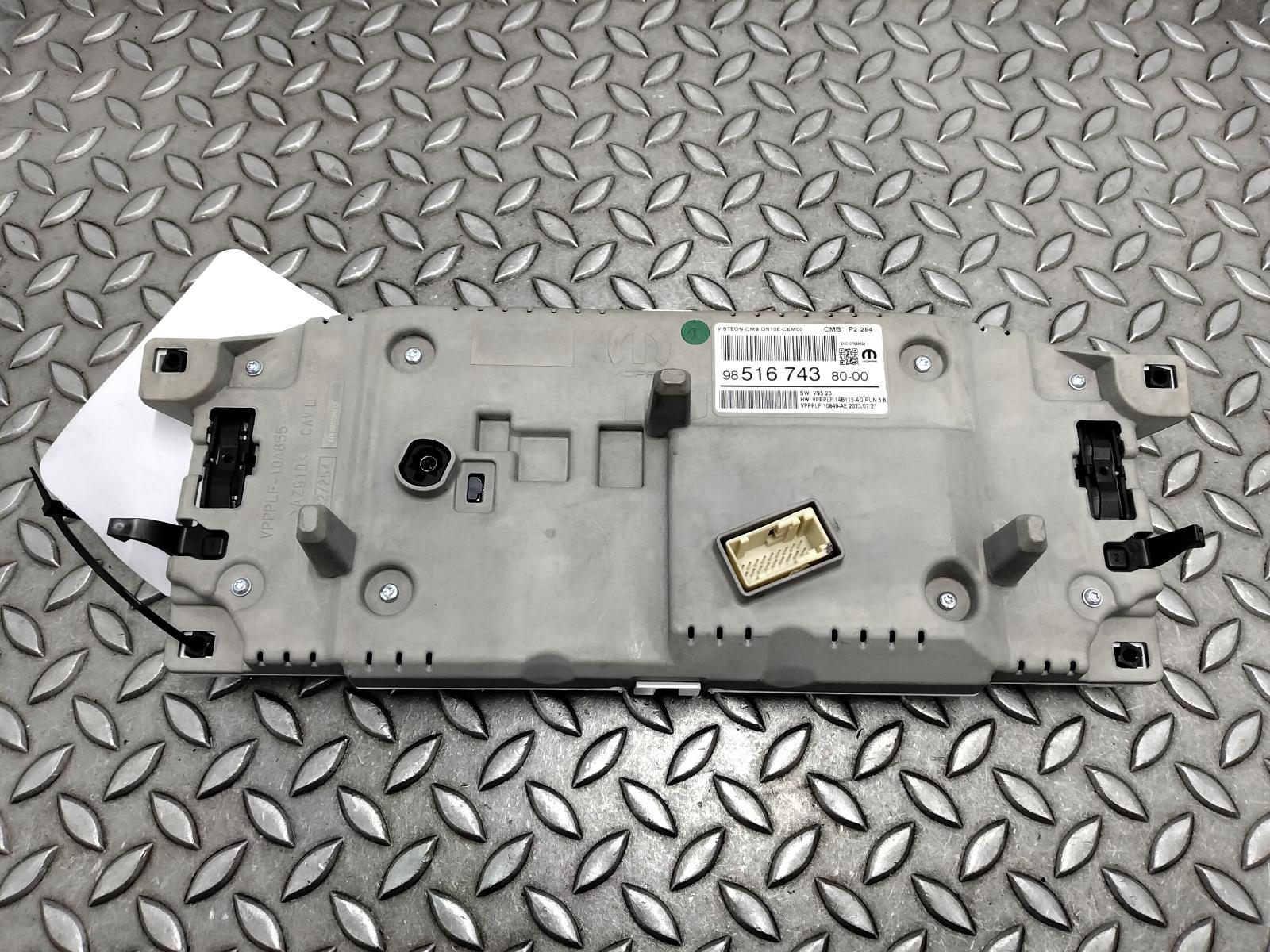 2023 PEUGEOT 2008 KLOKKENPANEEL View Auto part KLOKKENPANEEL PEUGEOT 2008 2023