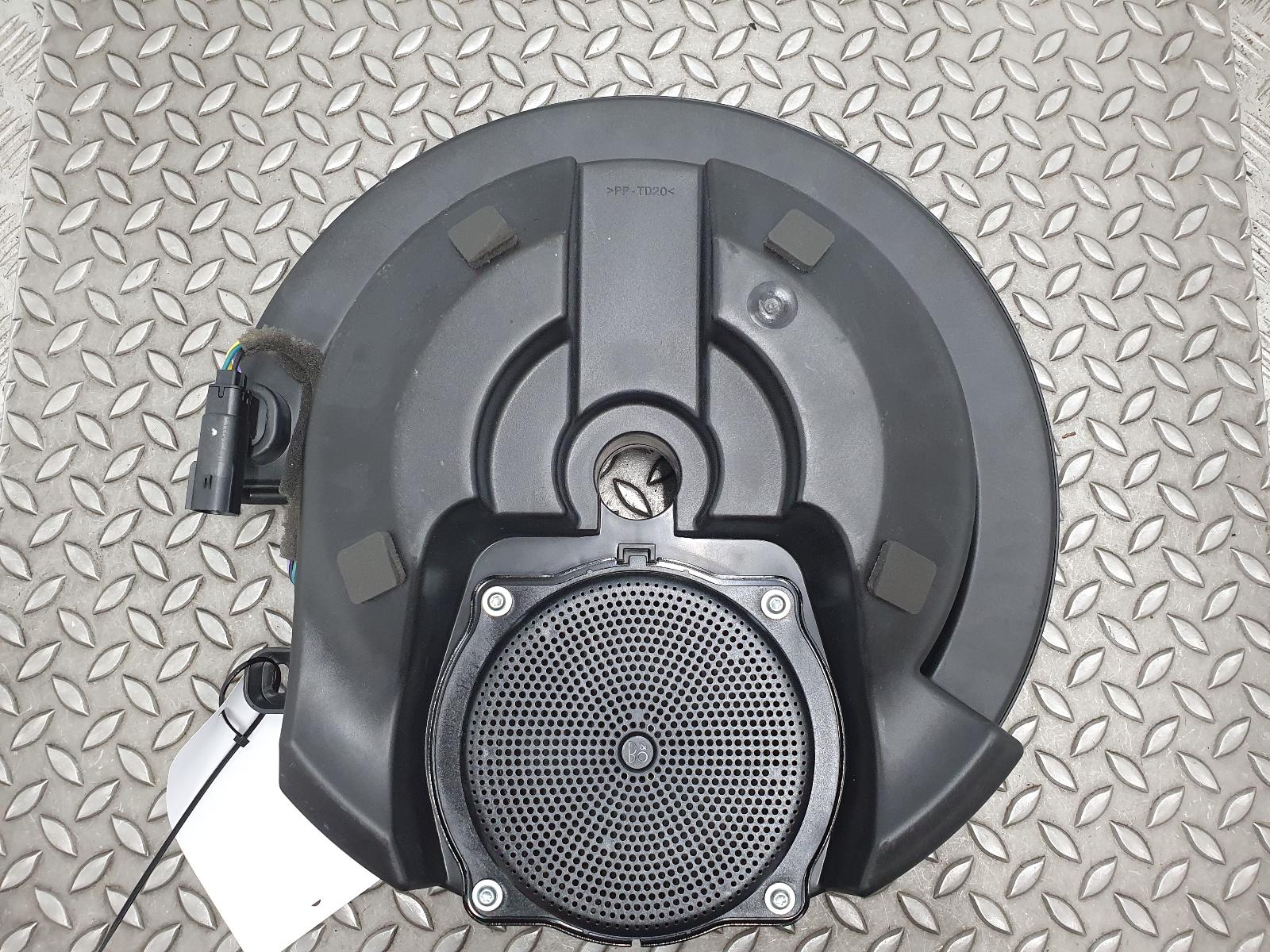 2023 FORD FOCUS LUIDSPREKER / BOX View Auto part LUIDSPREKER / BOX FORD FOCUS 2023