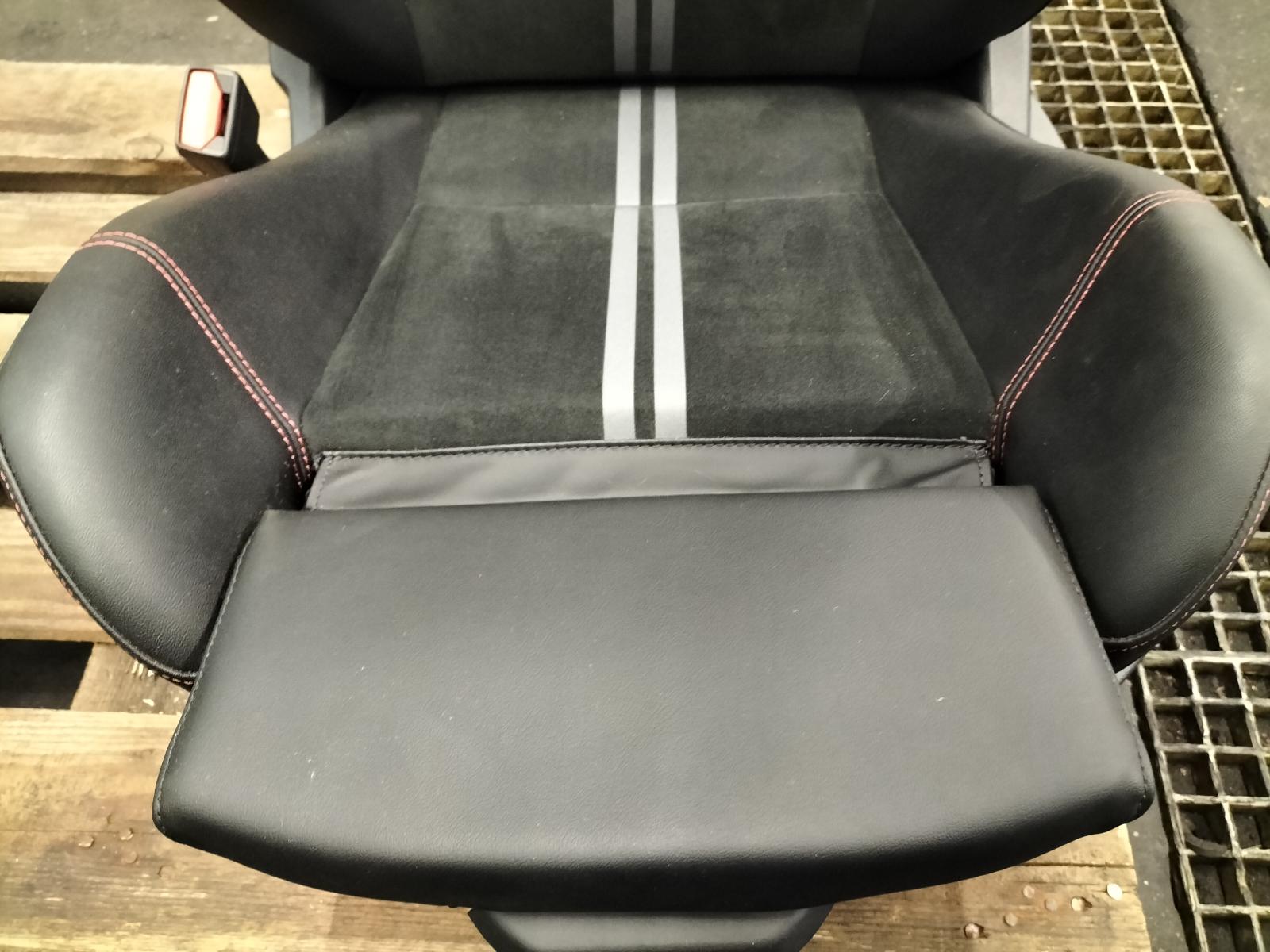 2023 FORD FOCUS INTERIEUR COMPLEET View Auto part INTERIEUR COMPLEET FORD FOCUS 2023