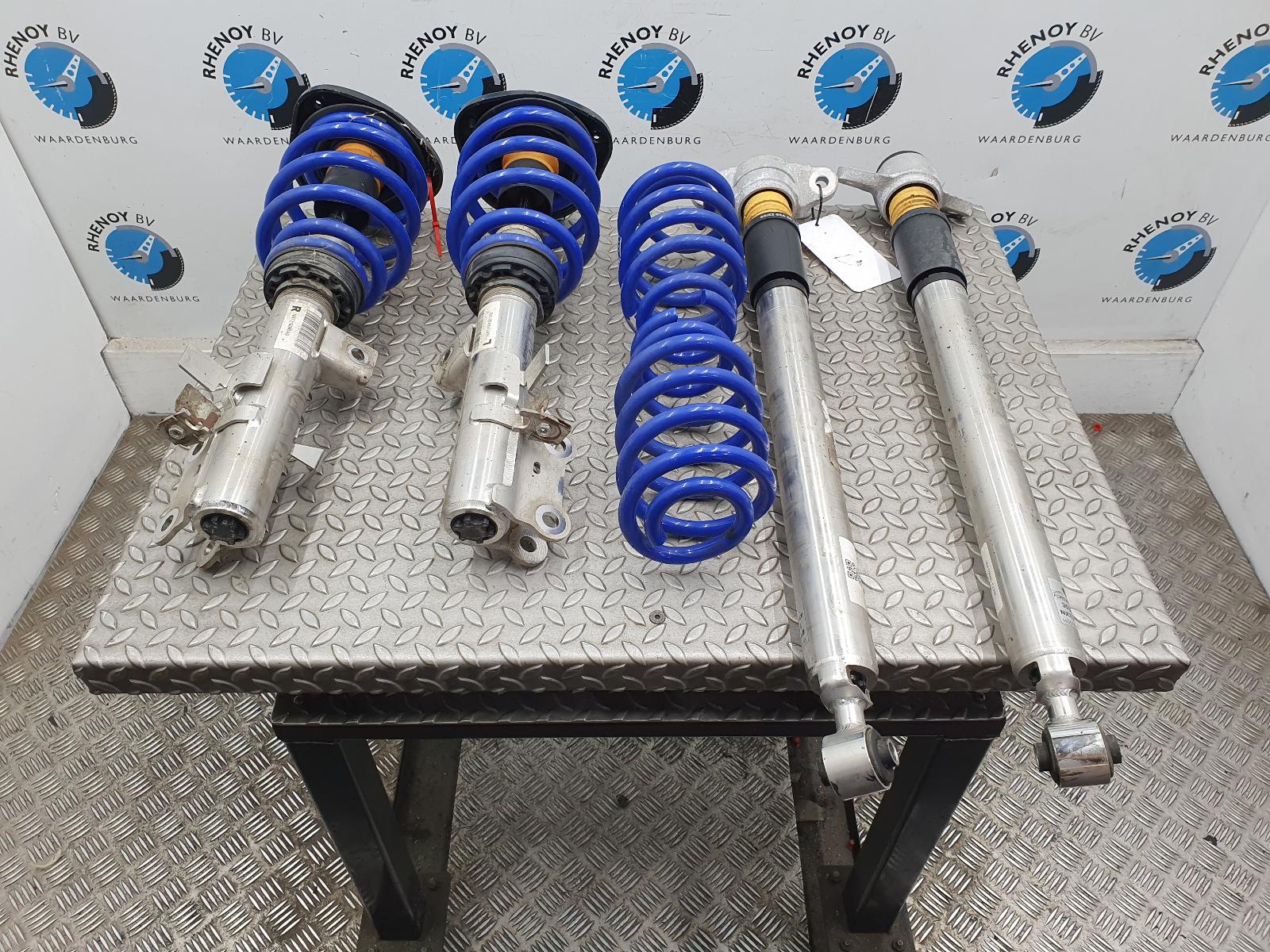Bekijk Auto-onderdeel WIELOPHANGING SET AFTERMARKET FORD FOCUS 2023