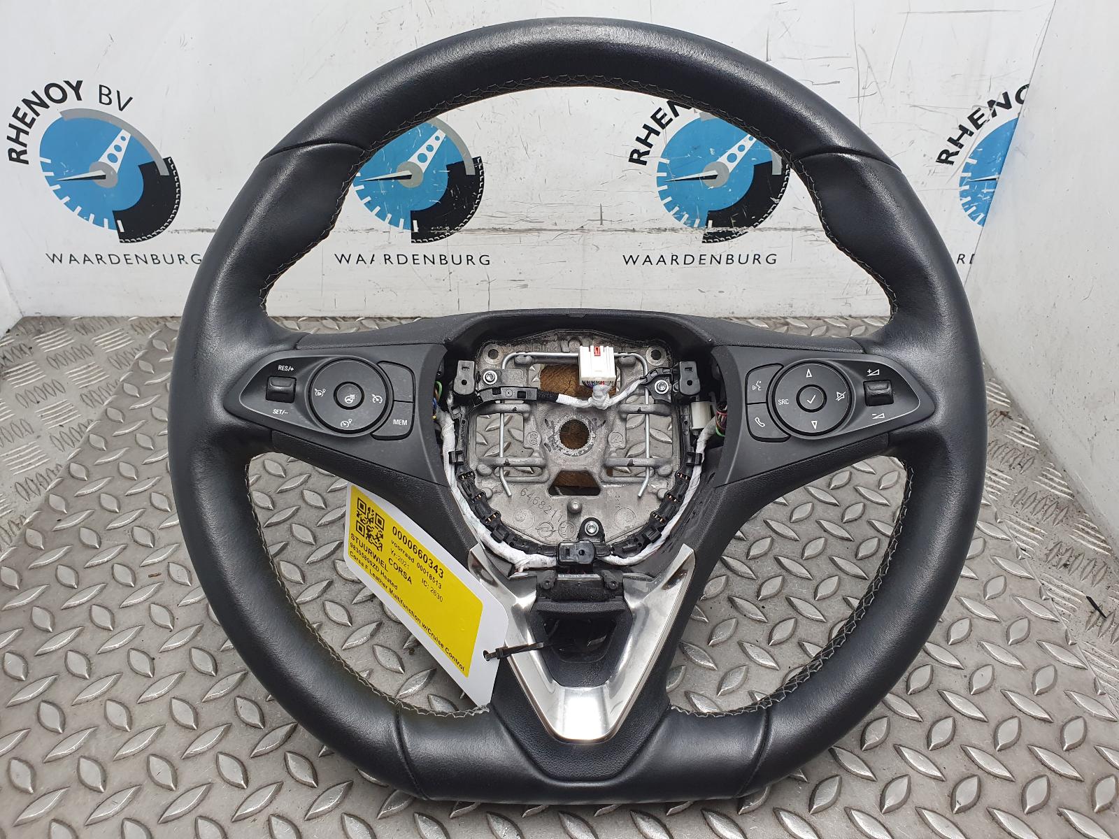 Bekijk Auto-onderdeel STUURWIEL OPEL / VAUXHALL CORSA 2021
