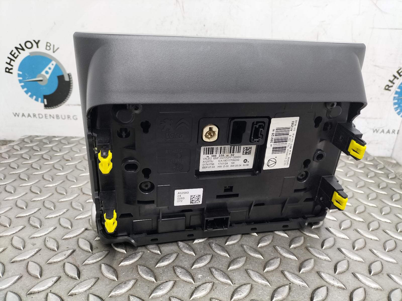 View Auto part NAVIGATIE CITROEN C3 2024