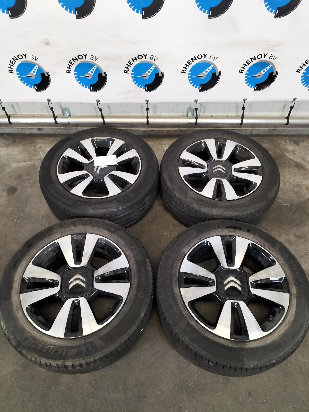 2024 CITROEN C3 VELGEN SET View Auto part VELGEN SET CITROEN C3 2024