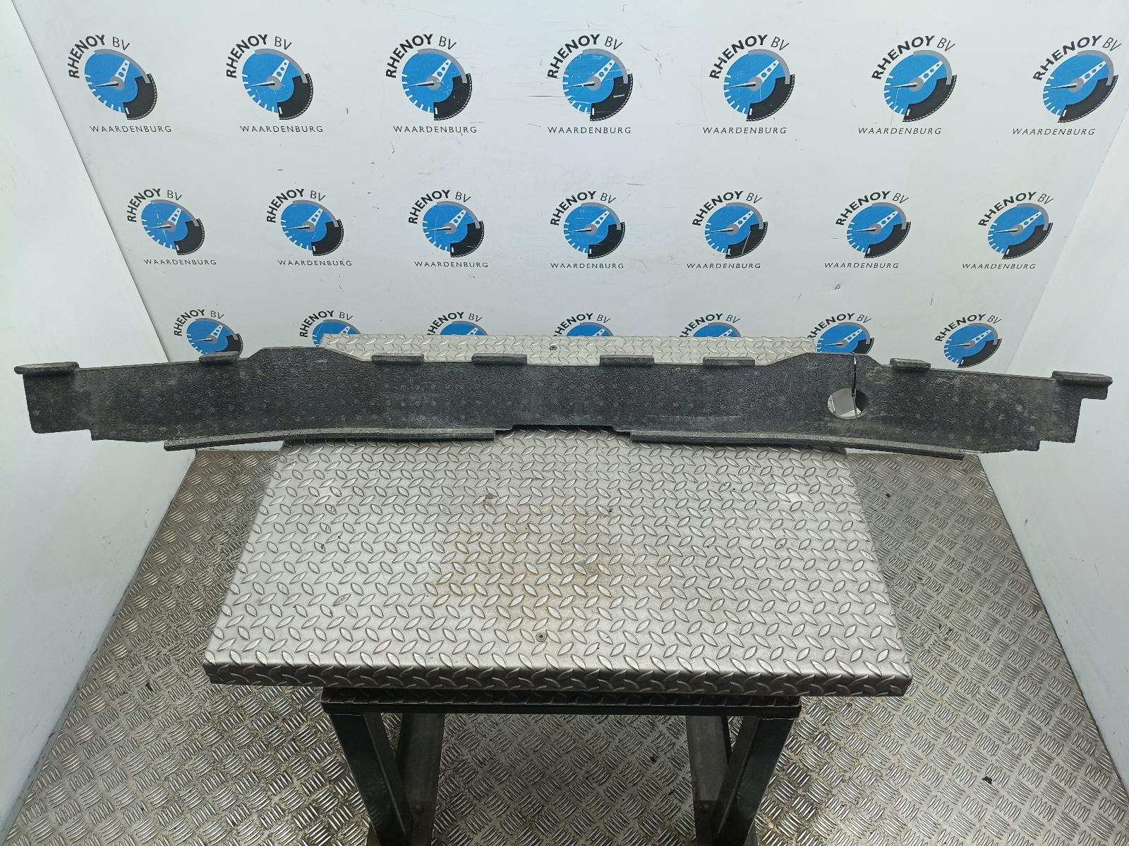 View Auto part VOORBUMPER BALK BMW 3 SERIES 2017