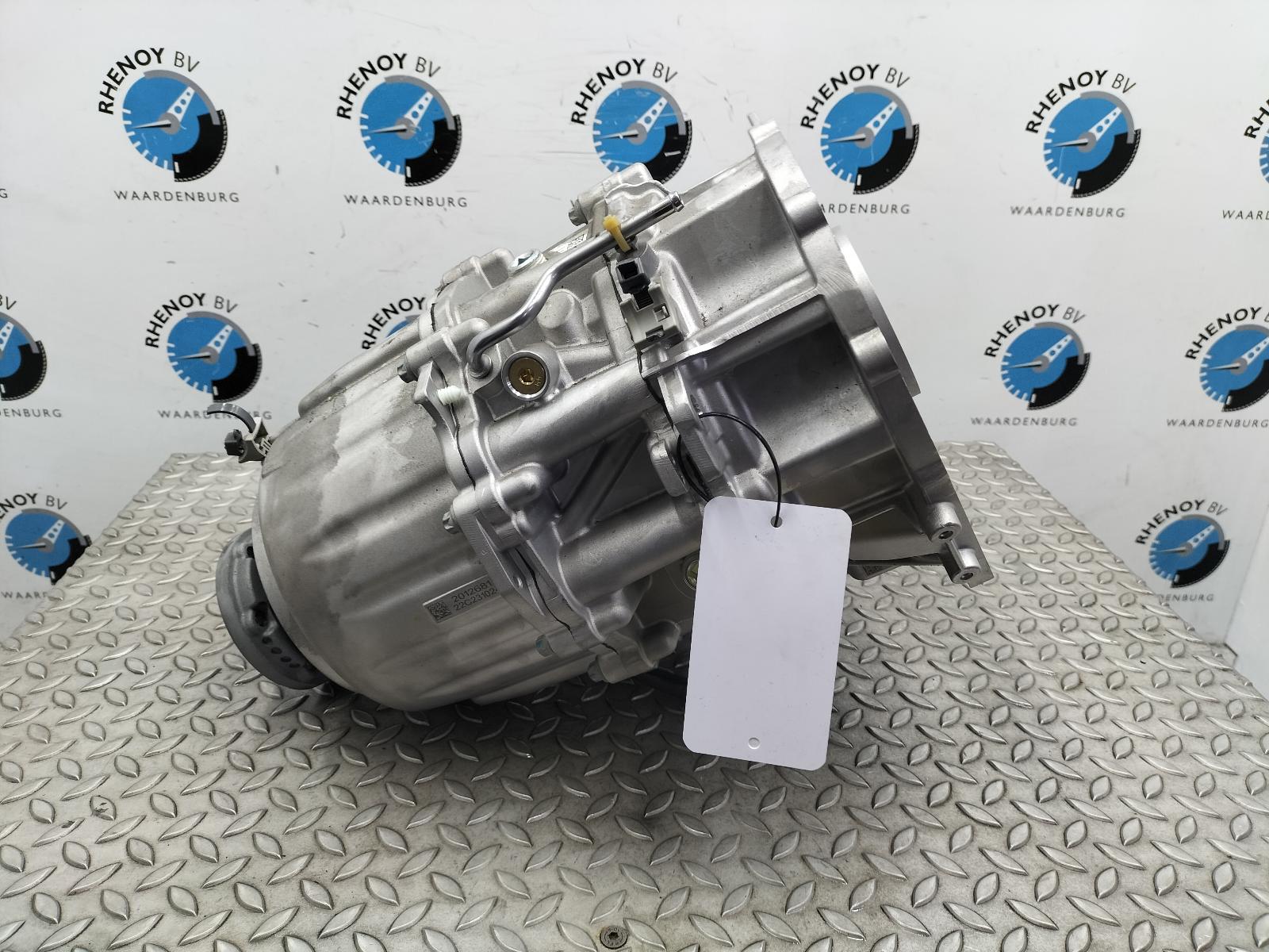 2023 LAND ROVER RANGE ROVER TUSSENBAK View Auto part TUSSENBAK LAND ROVER RANGE ROVER 2023