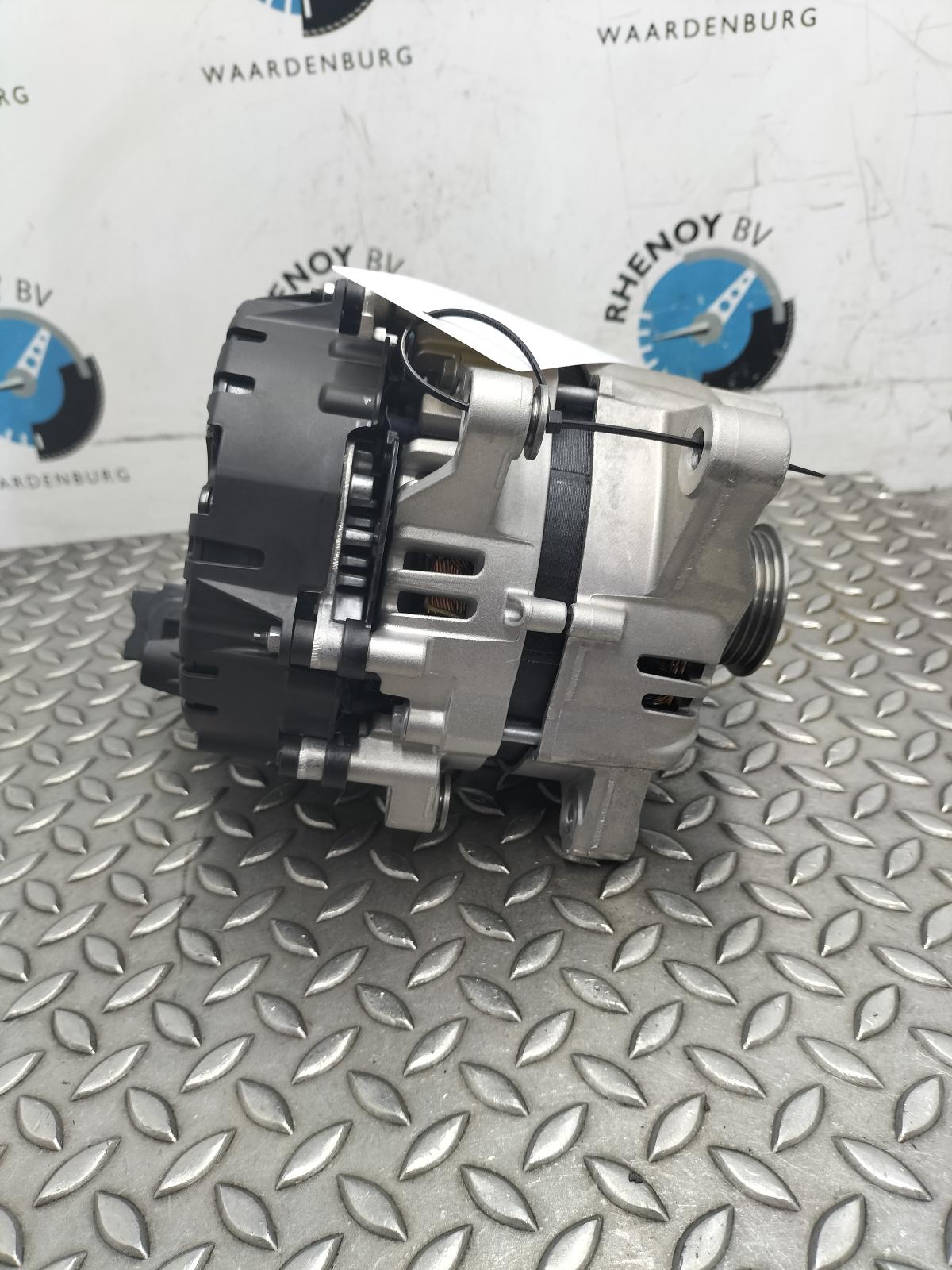 View Auto part DYNAMO LAND ROVER RANGE ROVER 2023