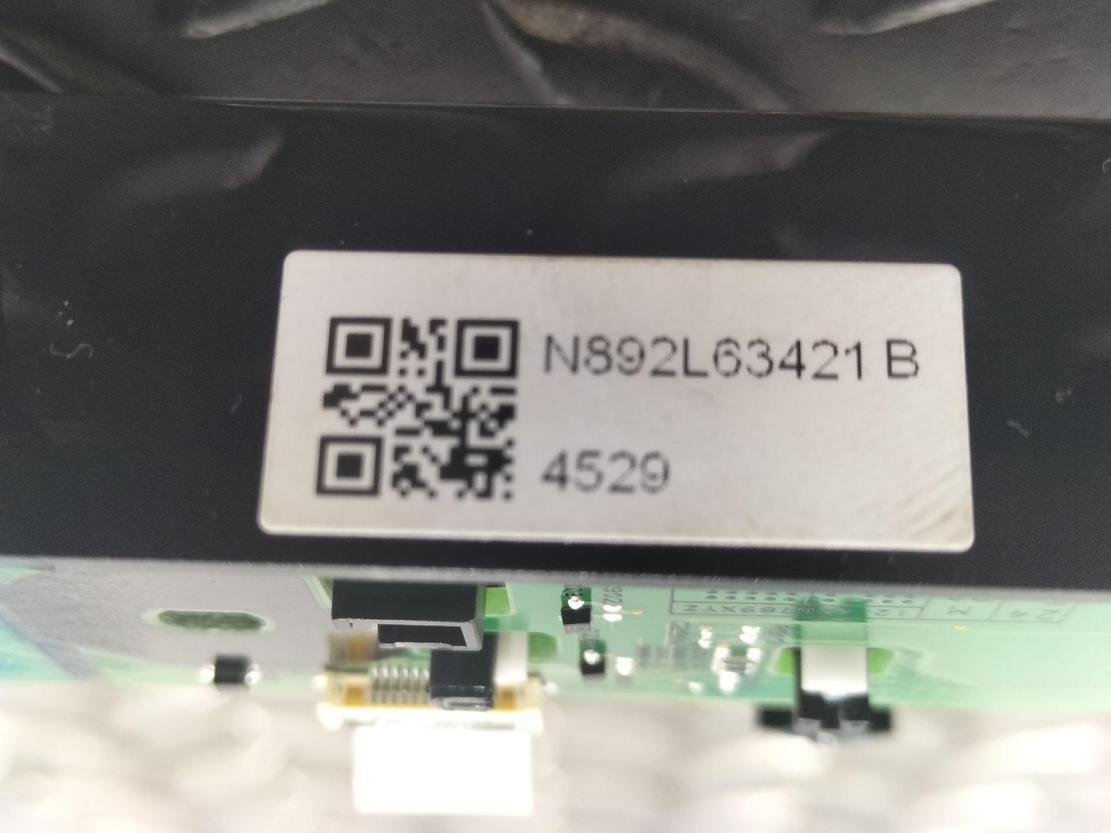 View Auto part SCHAKELAAR MULTIFUNCTIONEEL COMPUTER NISSAN QASHQAI 2024
