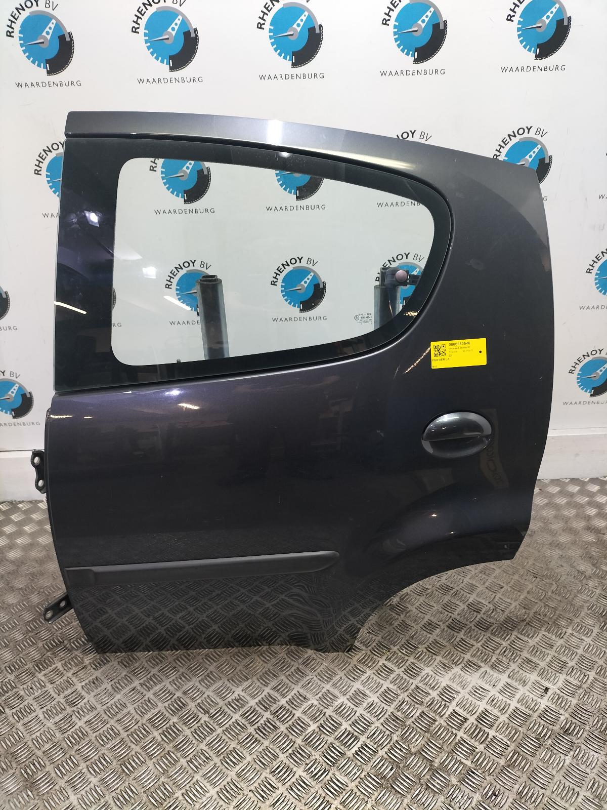 Bekijk Auto-onderdeel PORTIER LA  CITROEN C1 2006