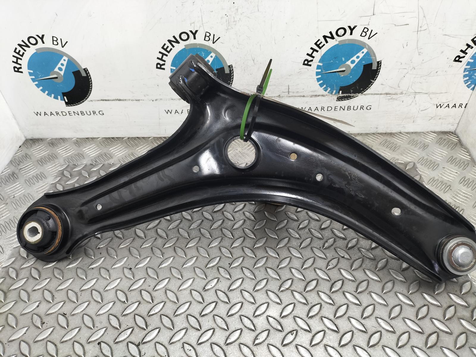 View Auto part DRAAGARM ONDER LV FORD PUMA 2024