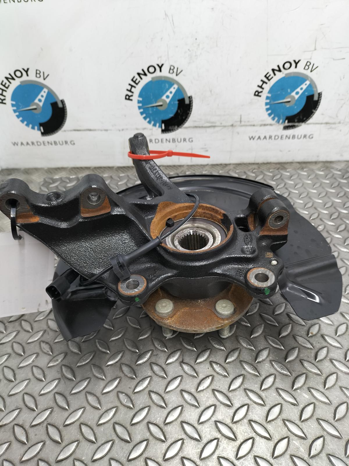 Bekijk Auto-onderdeel FUSEE RV FORD TRANSIT COURIER 2024