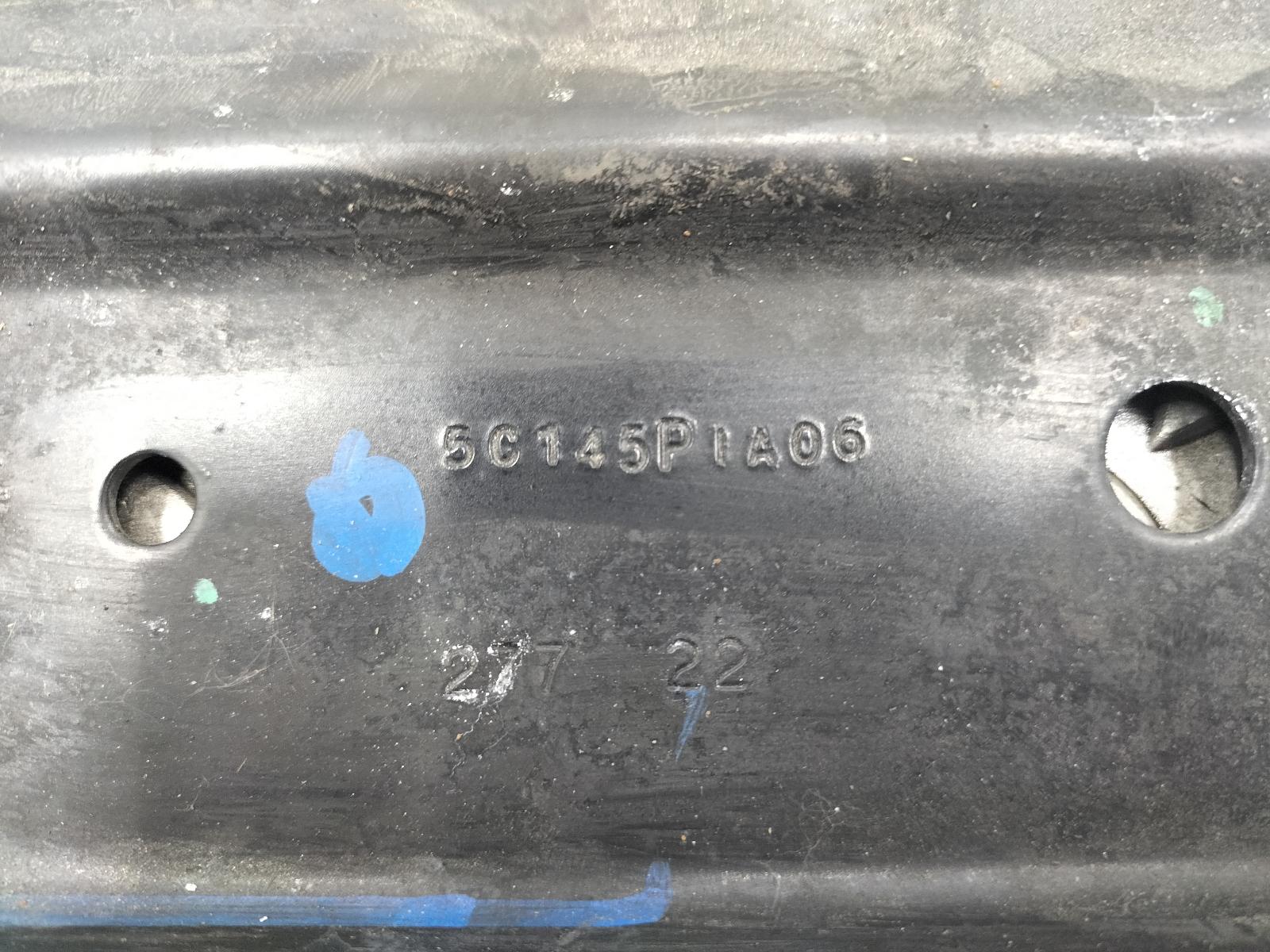 2022 FORD MUSTANG SUV RADIATEUR BALK View Auto part RADIATEUR BALK FORD MUSTANG SUV 2022