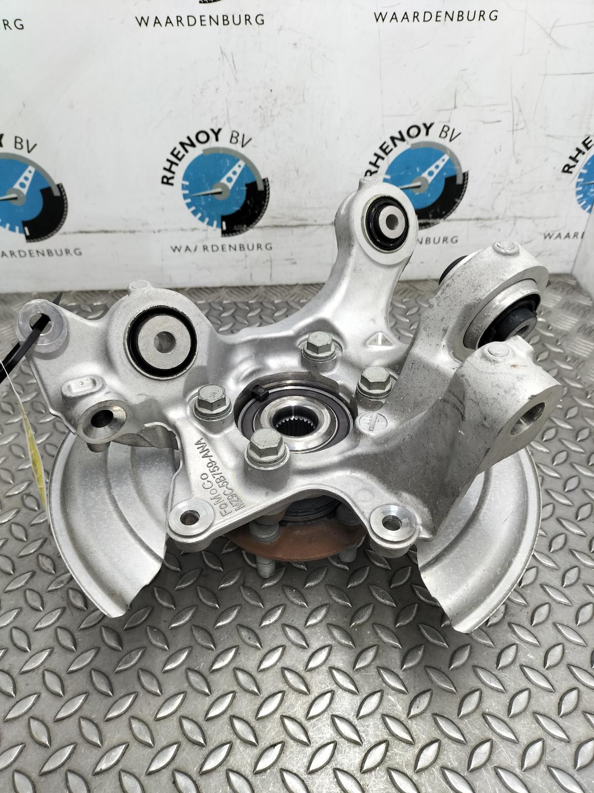 Bekijk Auto-onderdeel FUSEE LA FORD MUSTANG SUV 2022