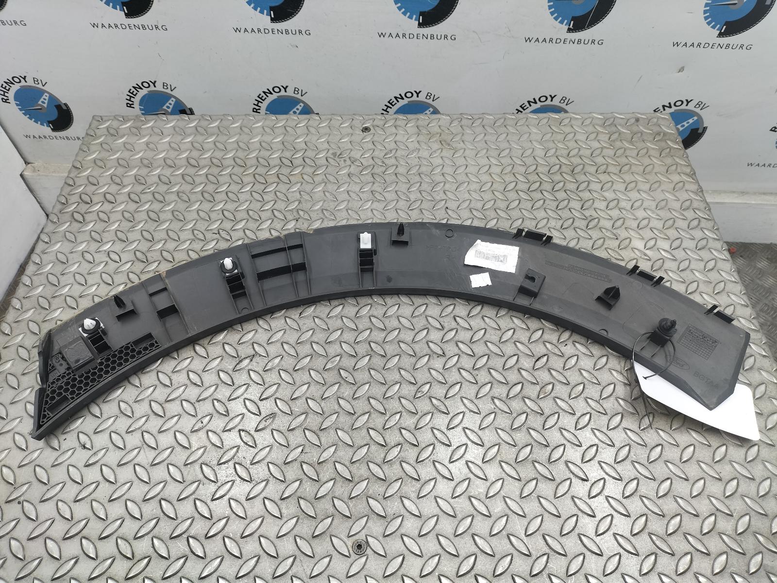 View Auto part SPATBORD VERBREDER FORD PUMA 2024