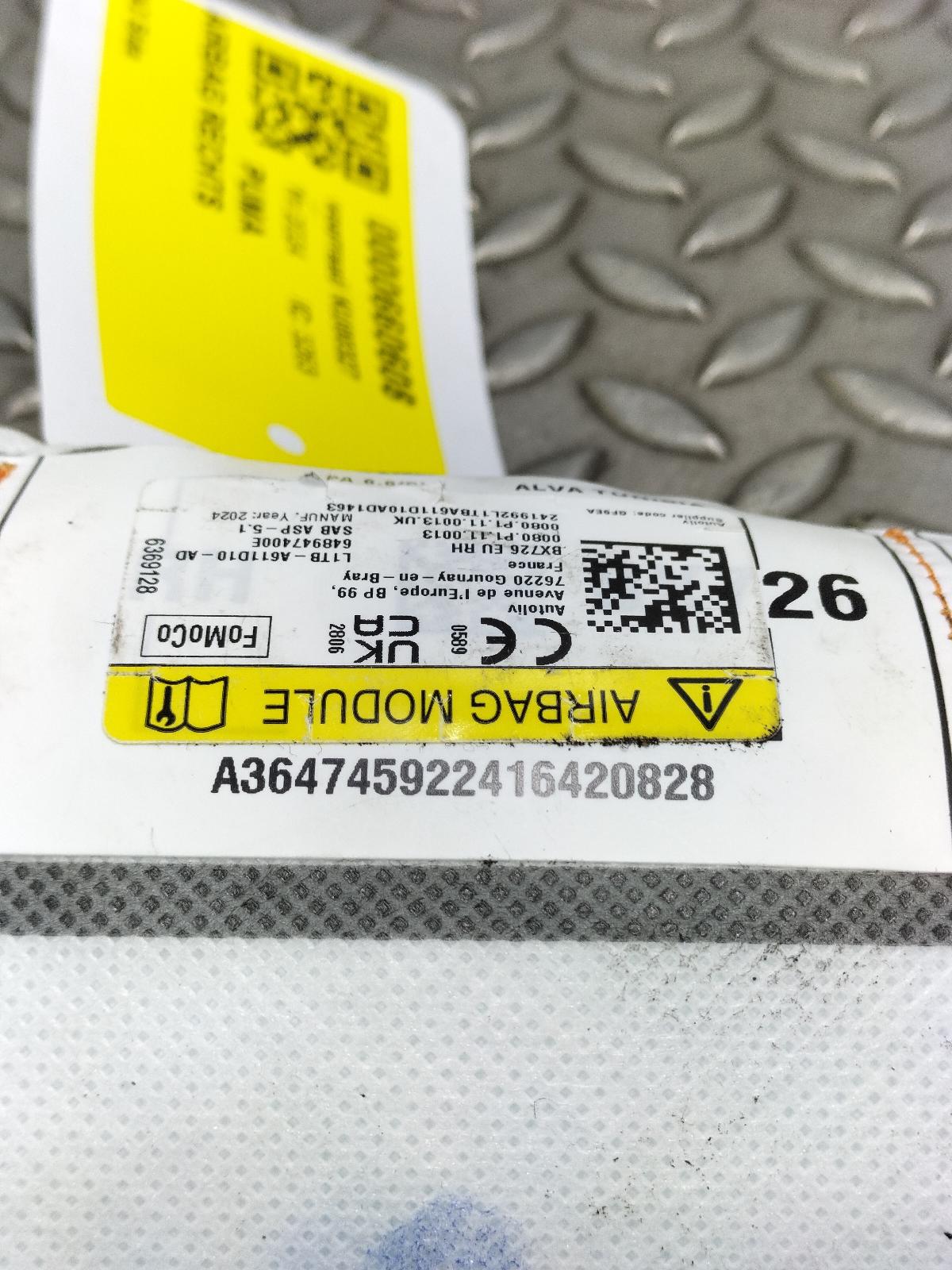 View Auto part AIRBAG RECHTS FORD PUMA 2024