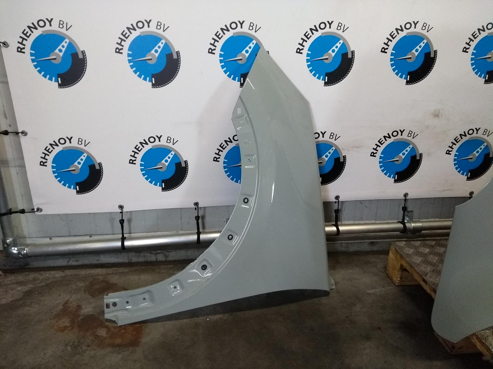 View Auto part VOORKOP COMPLEET FORD PUMA 2024