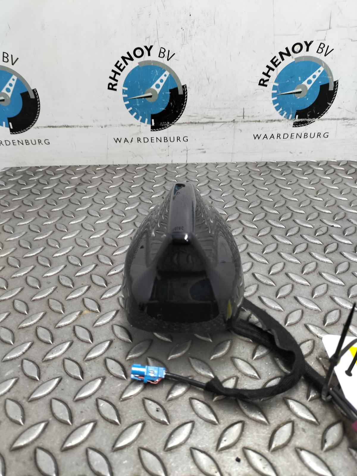 View Auto part ANTENNE FORD PUMA 2024