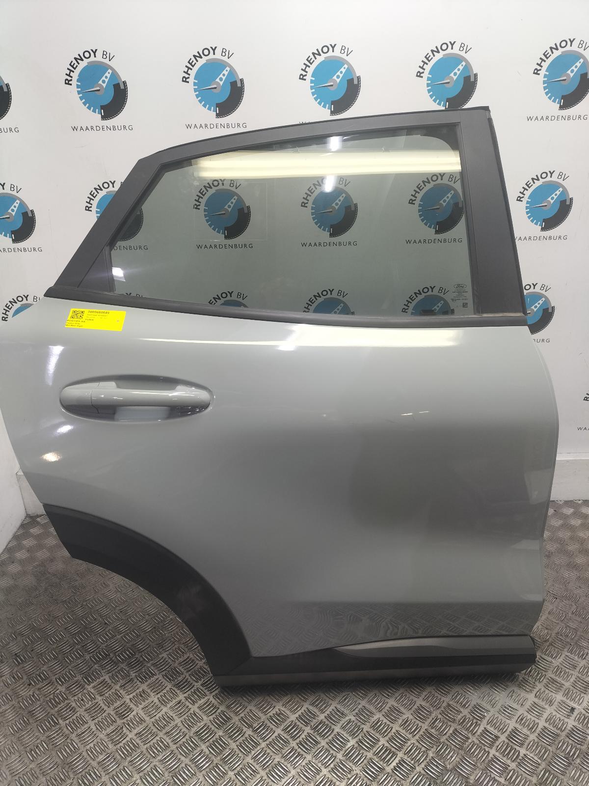 Bekijk Auto-onderdeel PORTIER RA  FORD PUMA 2024
