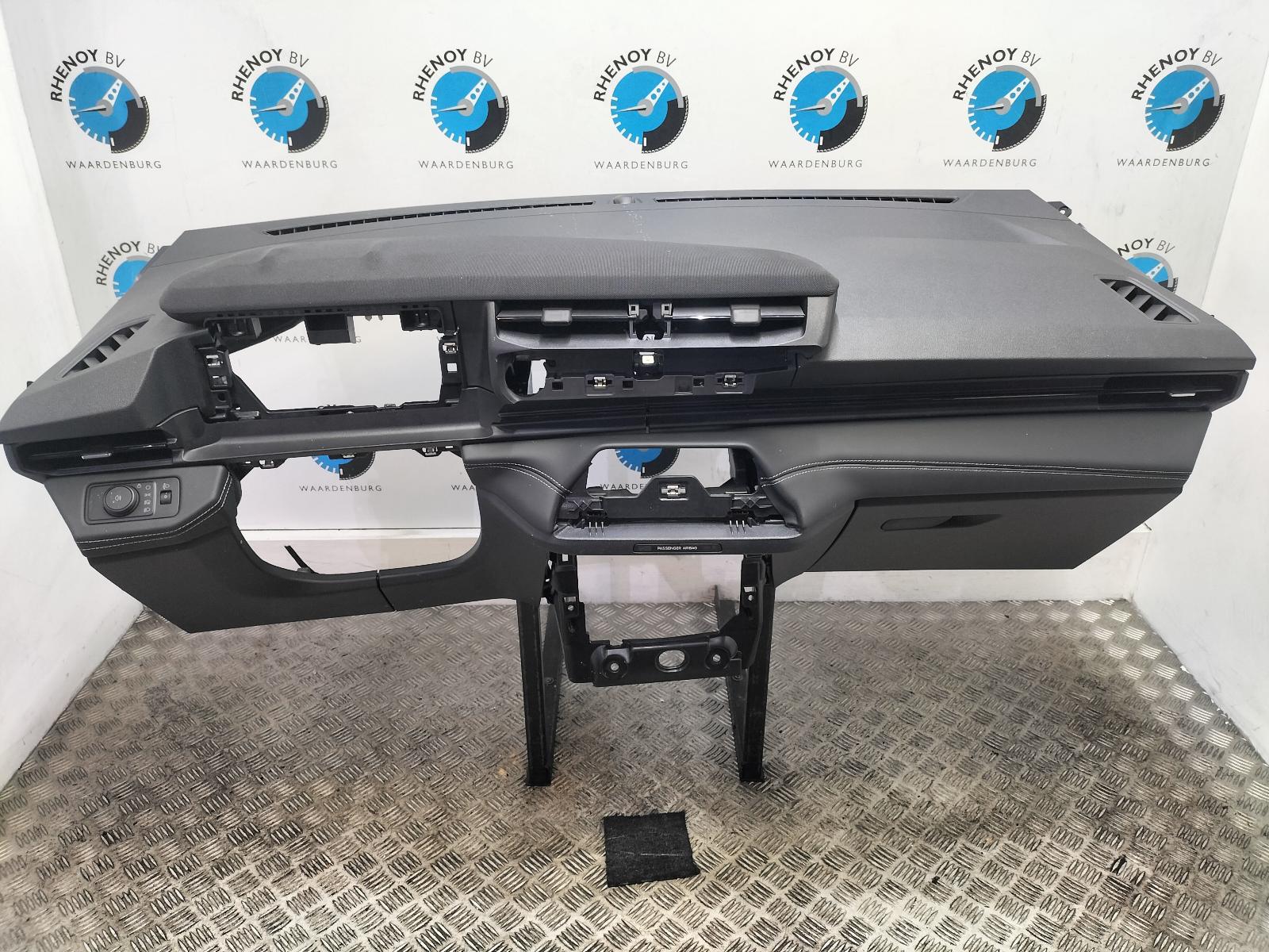 Bekijk Auto-onderdeel DASHBOARD COMPLEET  FORD PUMA 2024