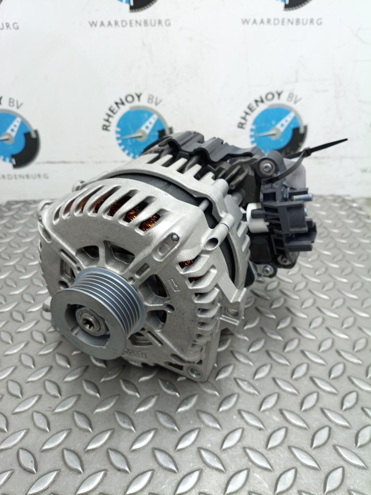 Bekijk Auto-onderdeel DYNAMO FORD PUMA 2024