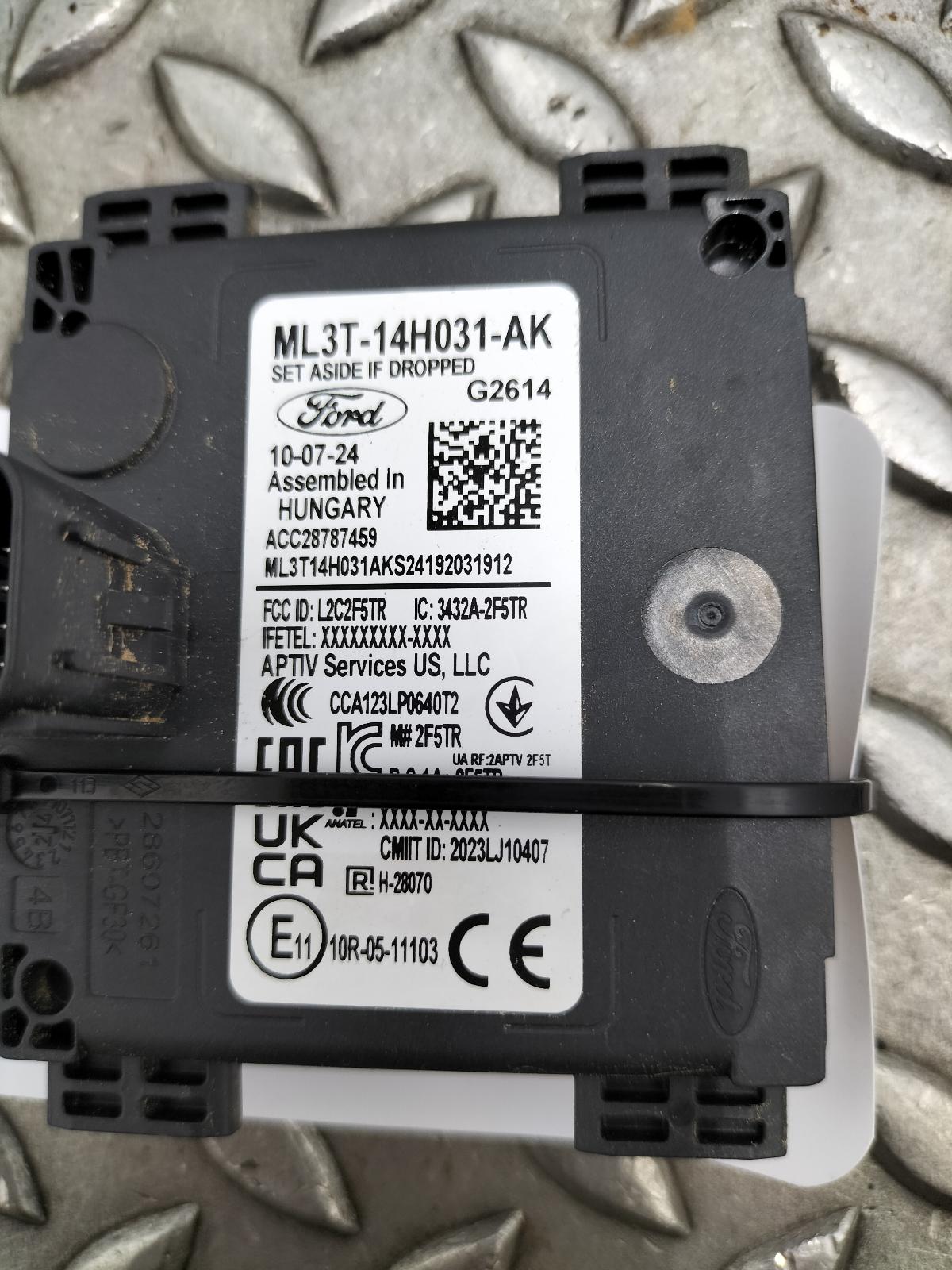View Auto part SENSOR RADAR FORD PUMA 2024