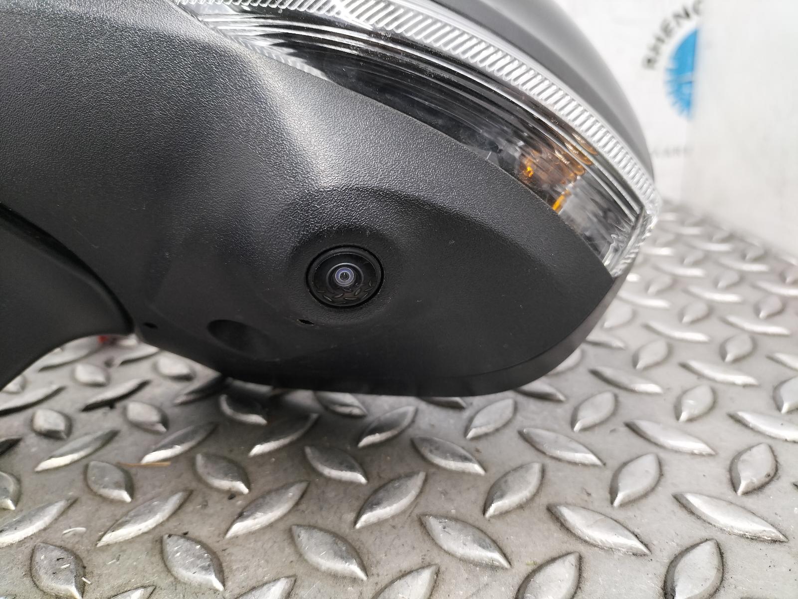 View Auto part SPIEGEL L FORD PUMA 2024