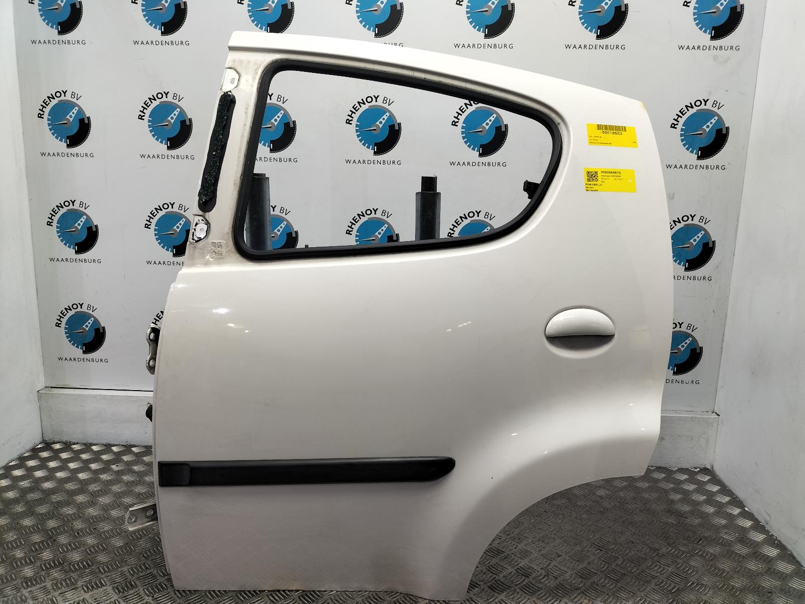 Bekijk Auto-onderdeel PORTIER LA  CITROEN C1 2010