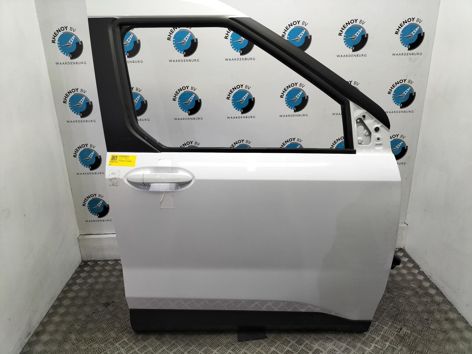 Bekijk Auto-onderdeel PORTIER RV FORD TOURNEO COURIER 2024