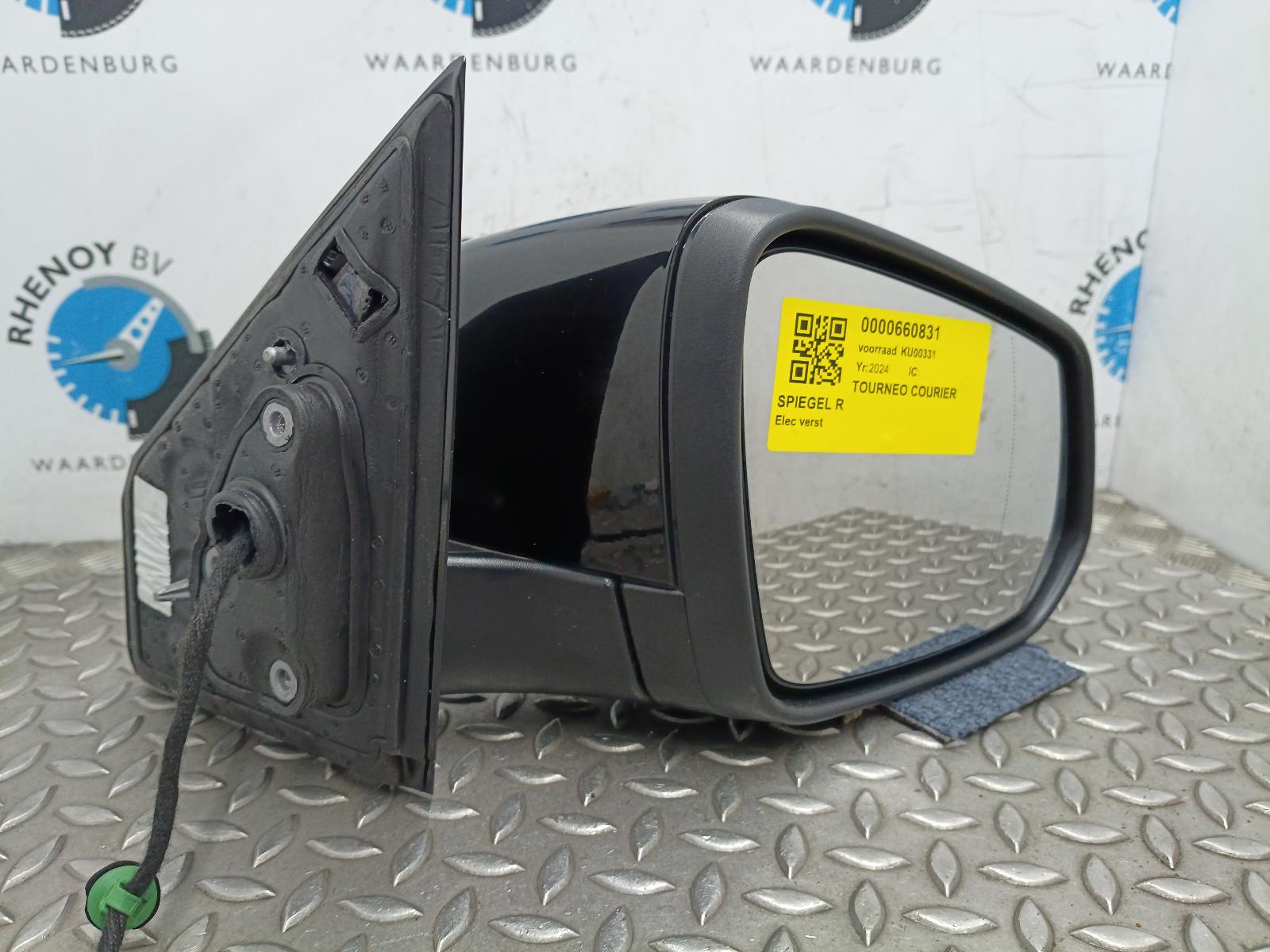 Bekijk Auto-onderdeel SPIEGEL R FORD TOURNEO COURIER 2024
