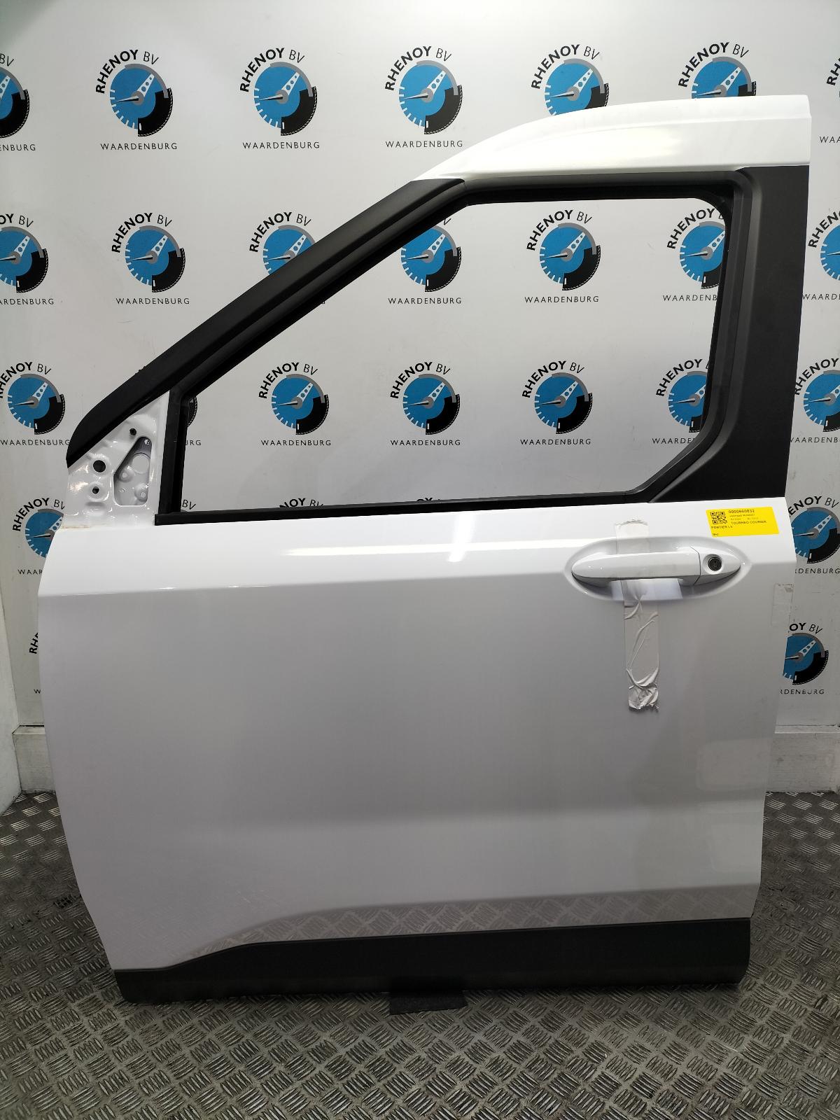 Bekijk Auto-onderdeel PORTIER LV  FORD TOURNEO COURIER 2024