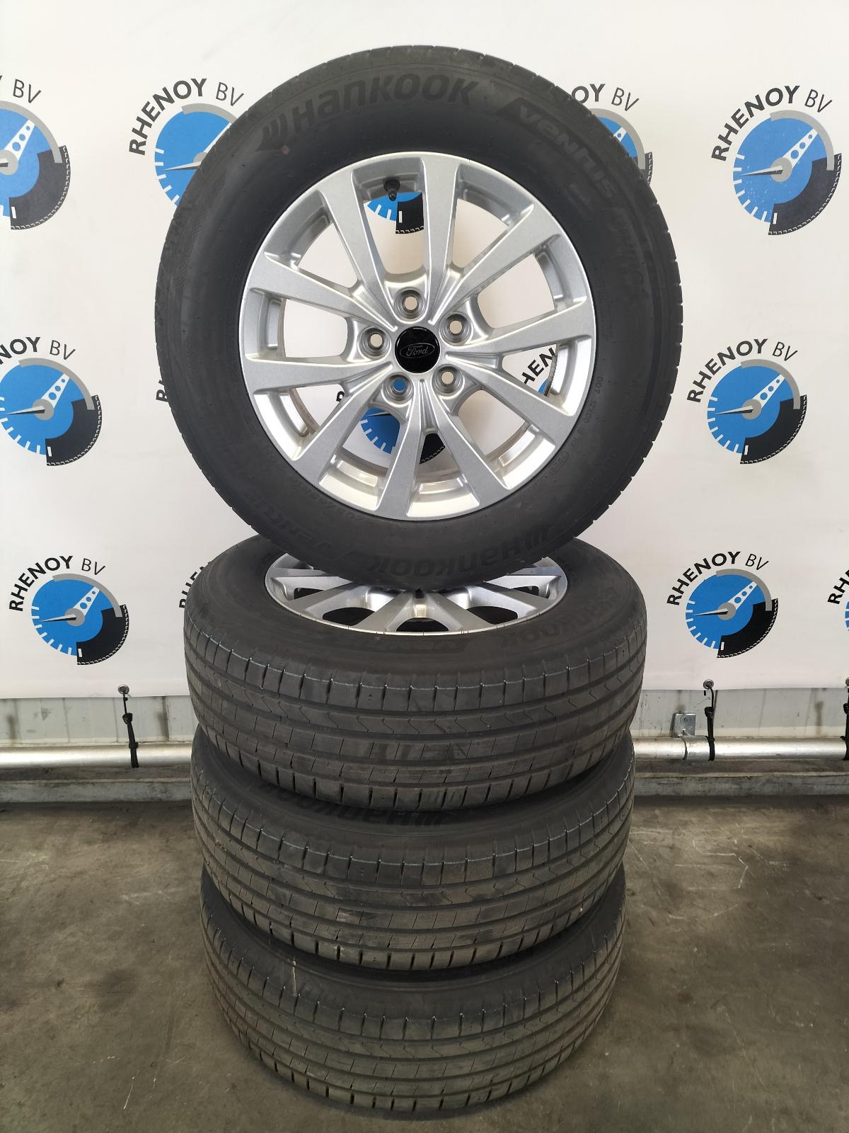 Bekijk Auto-onderdeel VELGEN SET FORD TOURNEO COURIER 2024