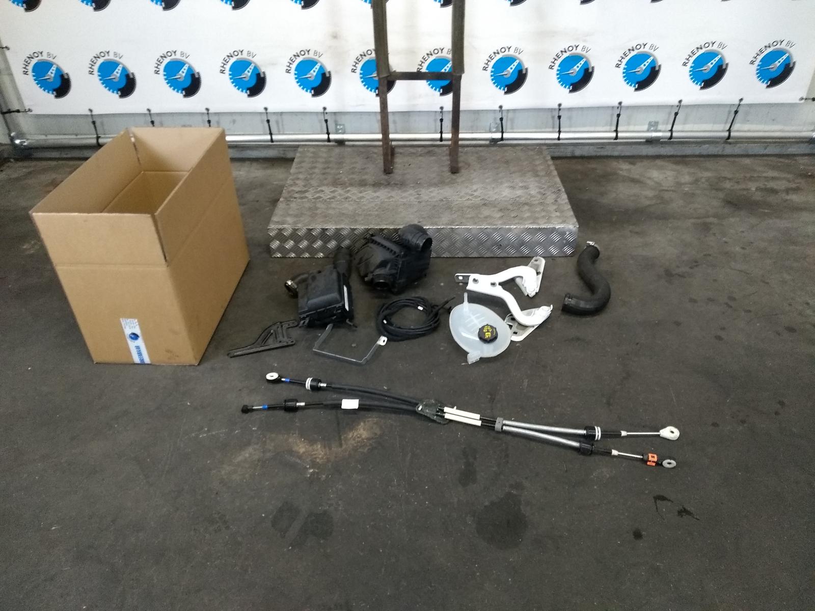 2024 FORD TOURNEO COURIER VOORKOP COMPLEET View Auto part VOORKOP COMPLEET FORD TOURNEO COURIER 2024