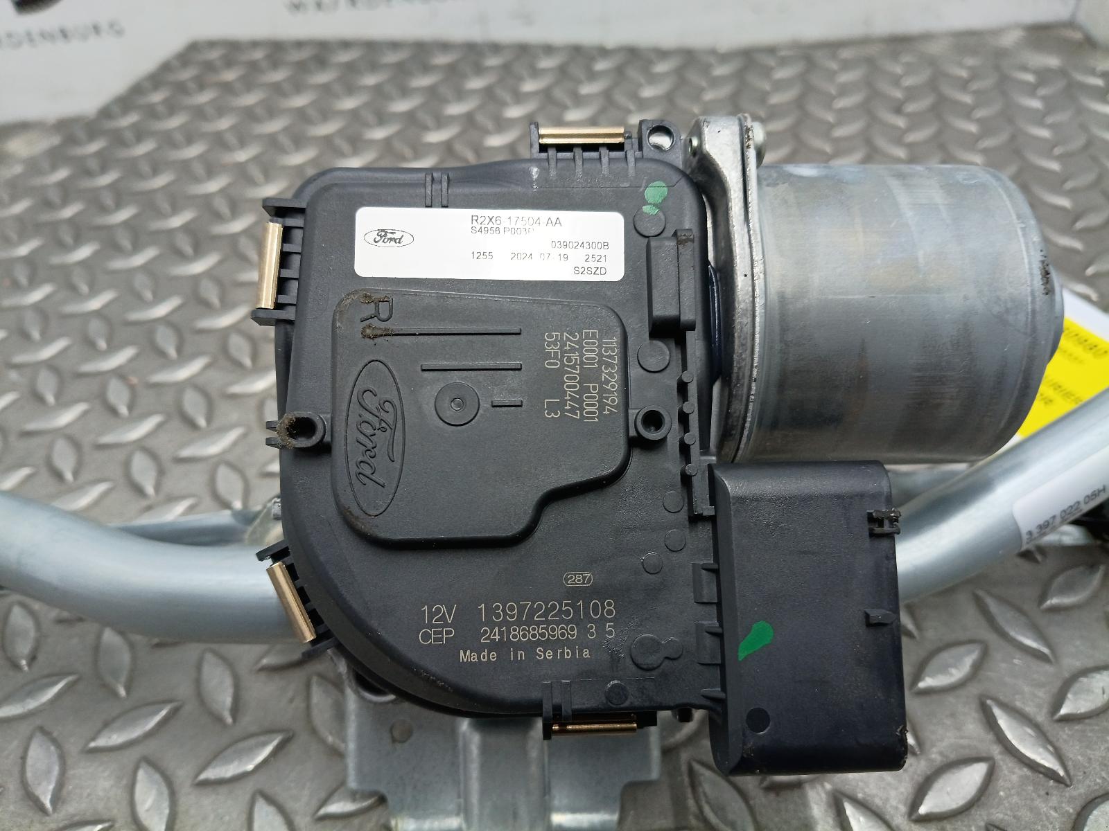 View Auto part RUITENWISSERMOTOR VOOR FORD TOURNEO COURIER 2024