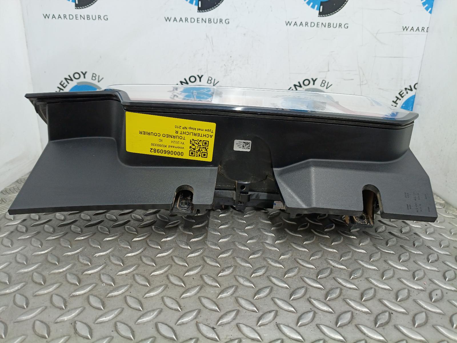 2024 FORD TOURNEO COURIER ACHTERLICHT R View Auto part ACHTERLICHT R FORD TOURNEO COURIER 2024