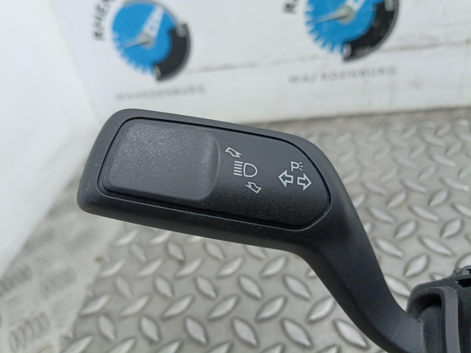 2024 FORD TOURNEO COURIER KOLOM SCHAKELAAR View Auto part KOLOM SCHAKELAAR FORD TOURNEO COURIER 2024